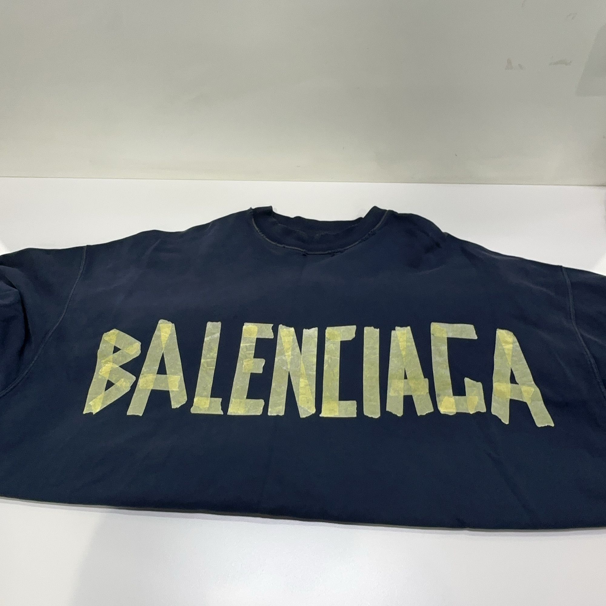 Balenciaga Balenciaga Tape Logo Sweatshirt Size 1 Size US S / EU 44-46 / 1 - 7 Thumbnail