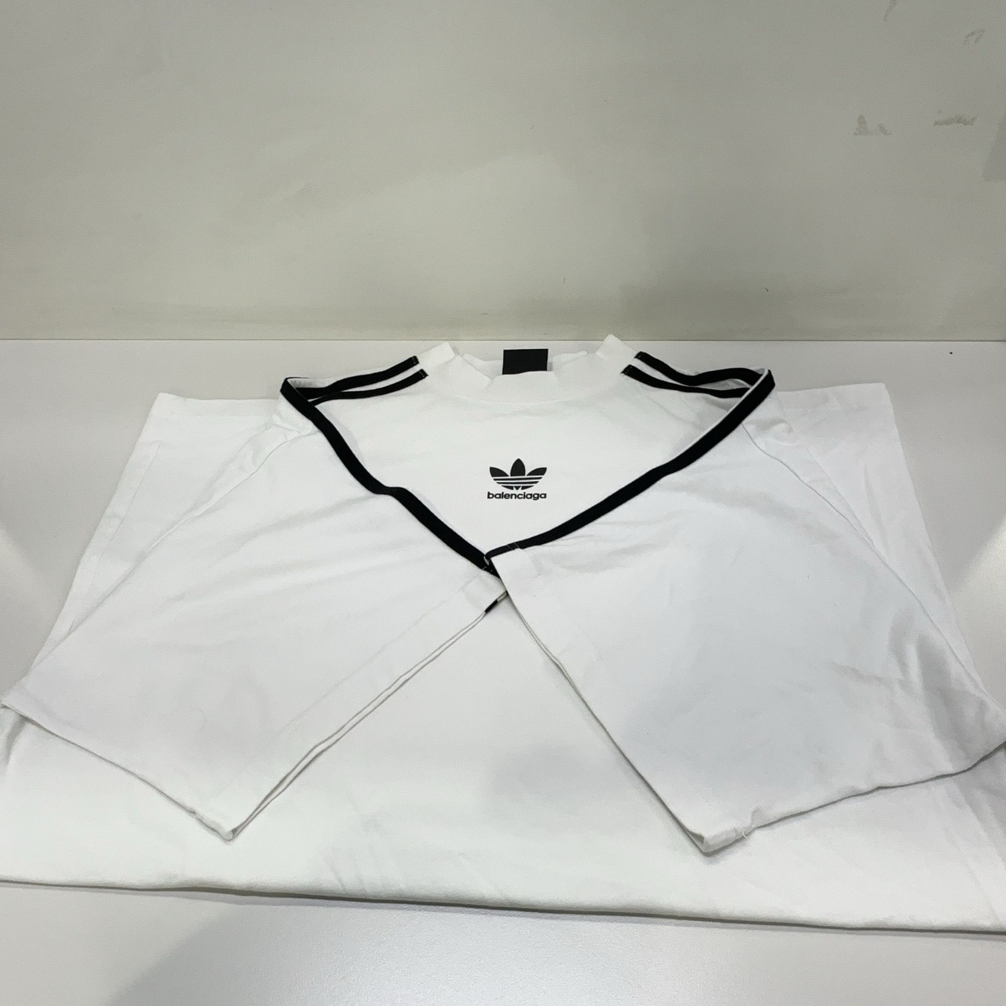 Balenciaga Balenciaga x Adidas Three Stripes T-Shirt Size 2 Size US M / EU 48-50 / 2 - 8 Thumbnail