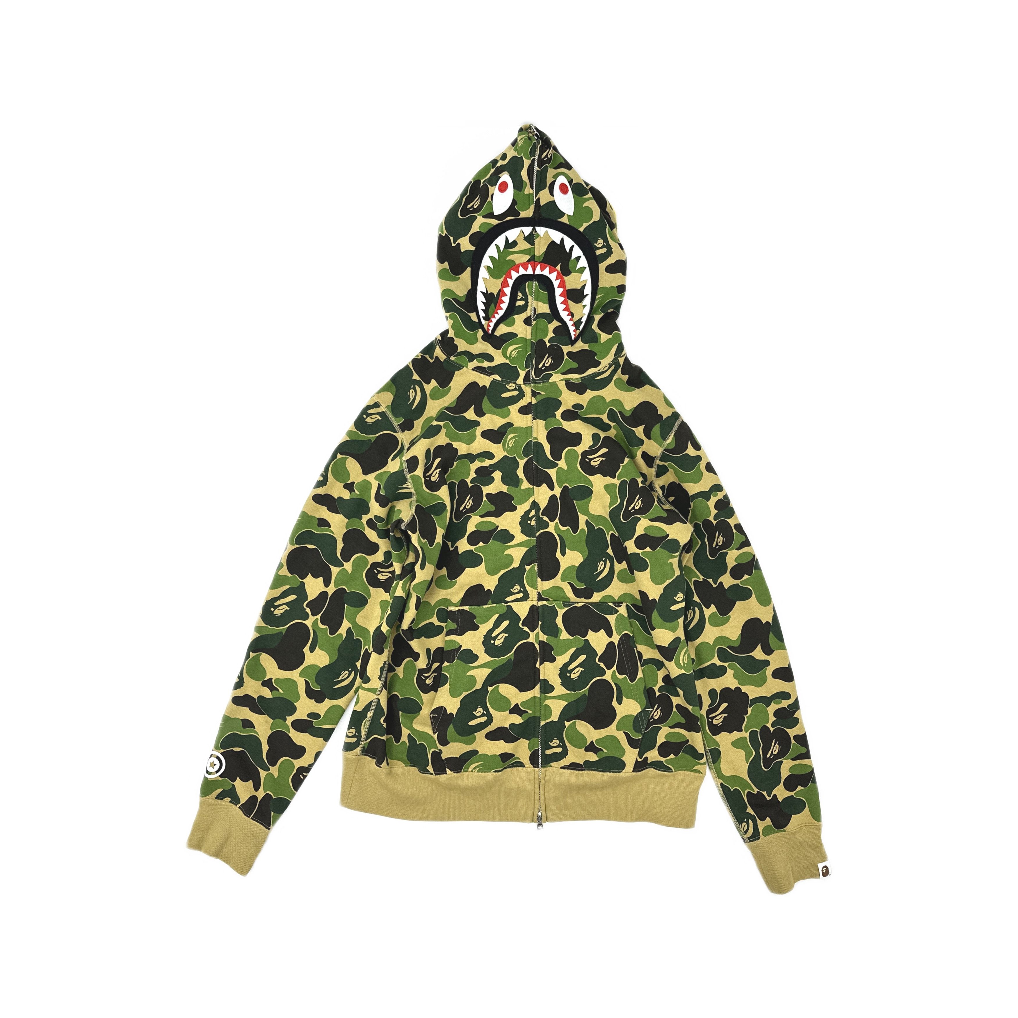 Bape A Bathing Ape Camo Shark Full Zip Hoodie XL Size US XL / EU 56 / 4 - 2 Thumbnail