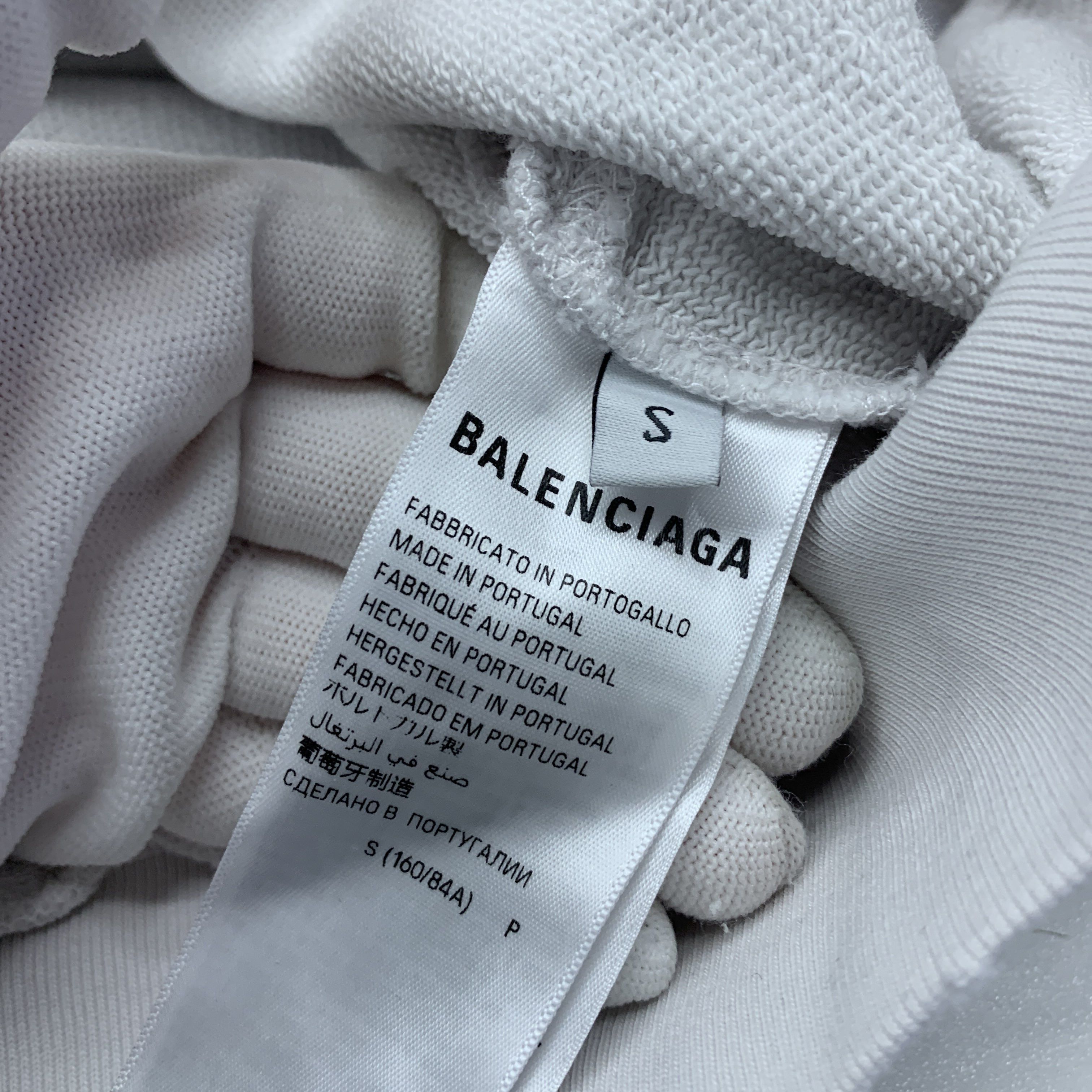 Balenciaga Balenciaga Distressed Logo Printed Hoodie S Size US S / EU 44-46 / 1 - 5 Thumbnail