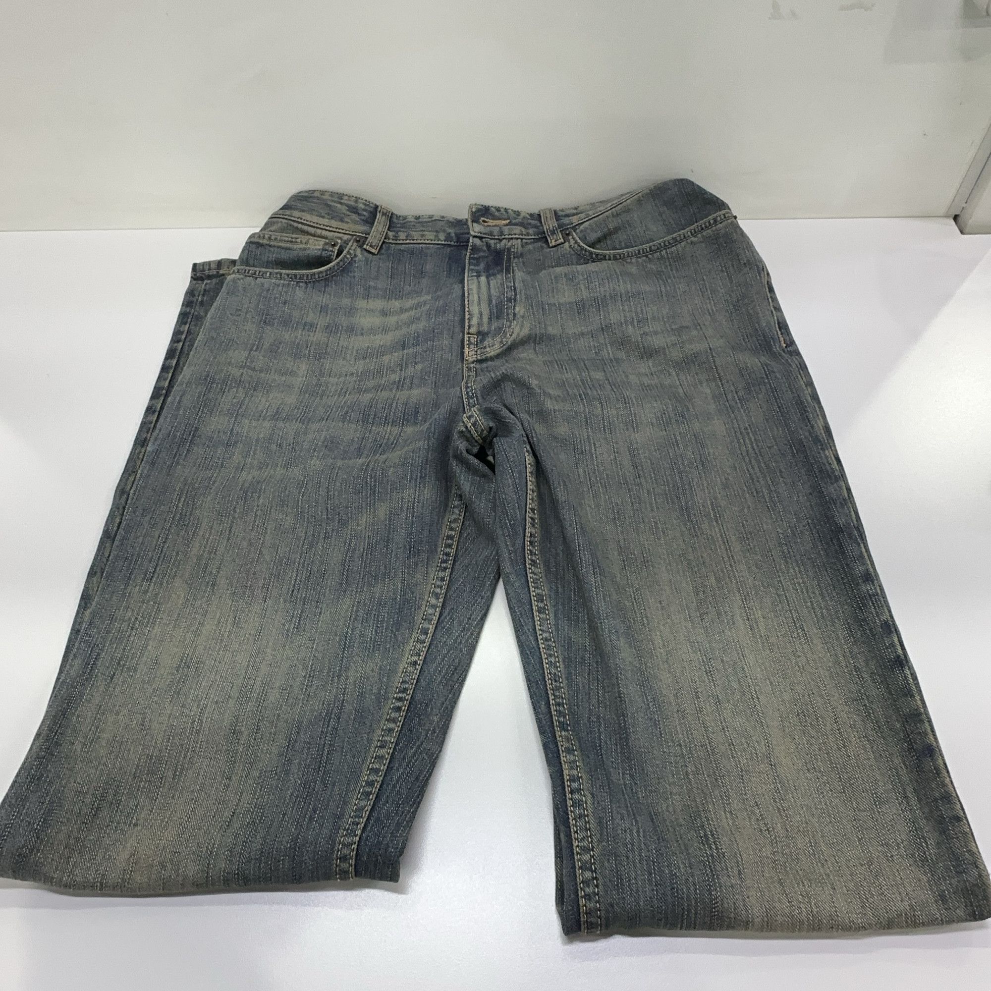 Balenciaga Balenciaga Distressed Bootcut Jeans L Size 30" / US 8 / IT 44 - 7 Thumbnail