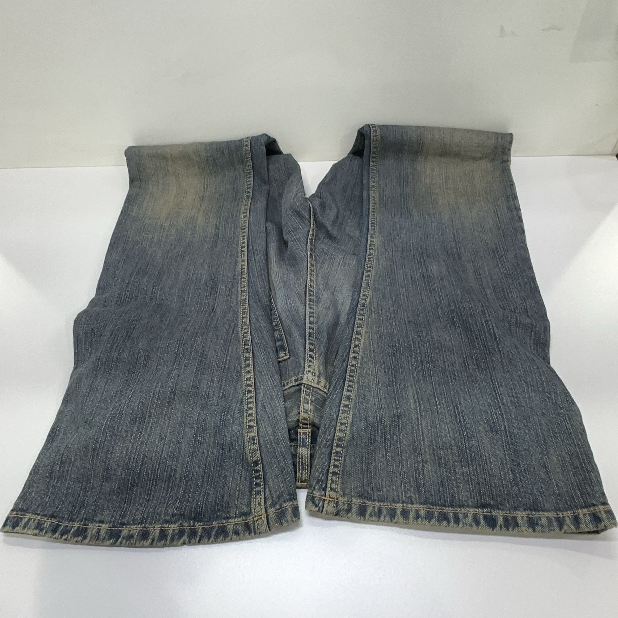 Balenciaga Balenciaga Distressed Bootcut Jeans L Size 30" / US 8 / IT 44 - 8 Thumbnail