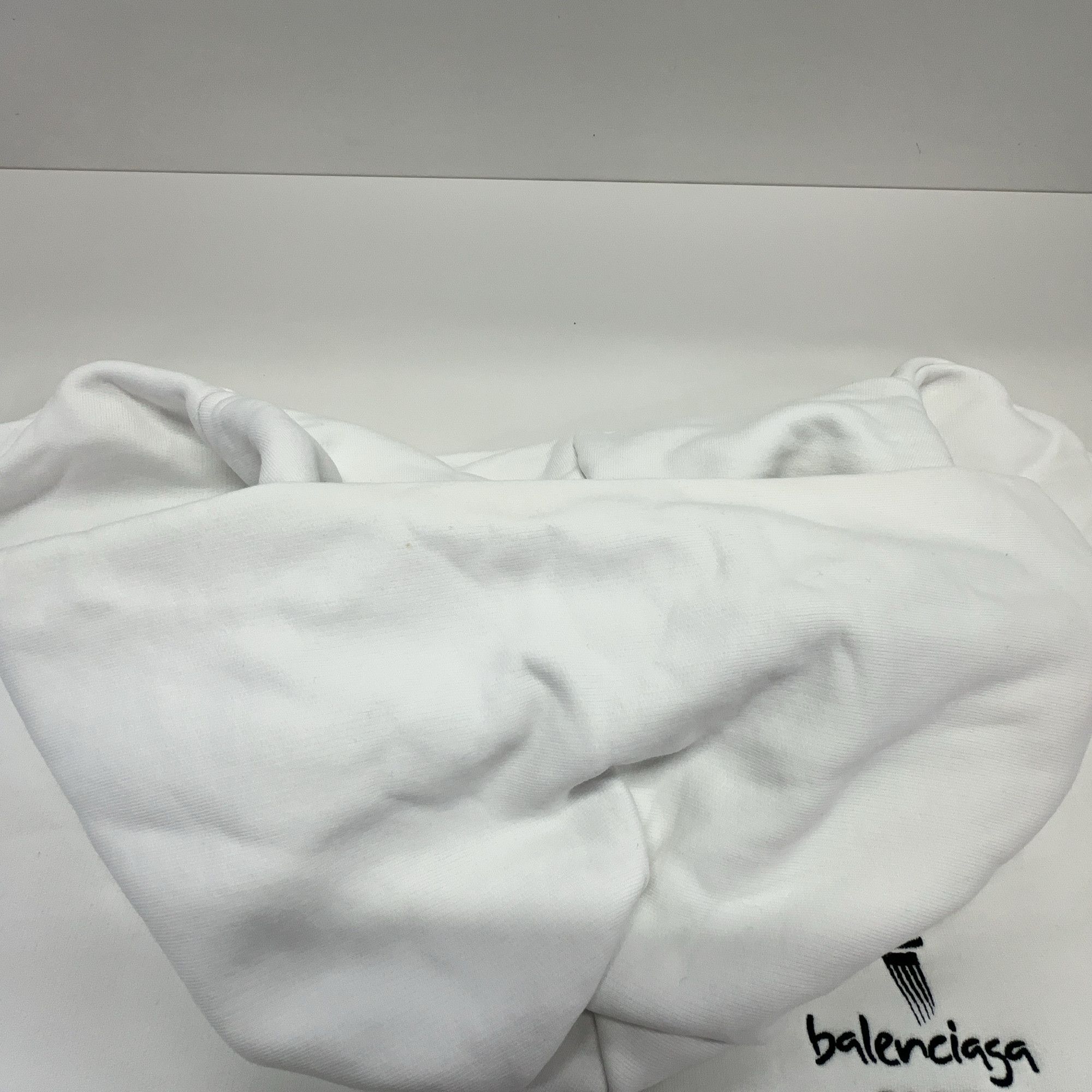 Balenciaga Balenciaga Torch Print Hoodie White Size XXS Size US XXS / EU 40 - 7 Thumbnail