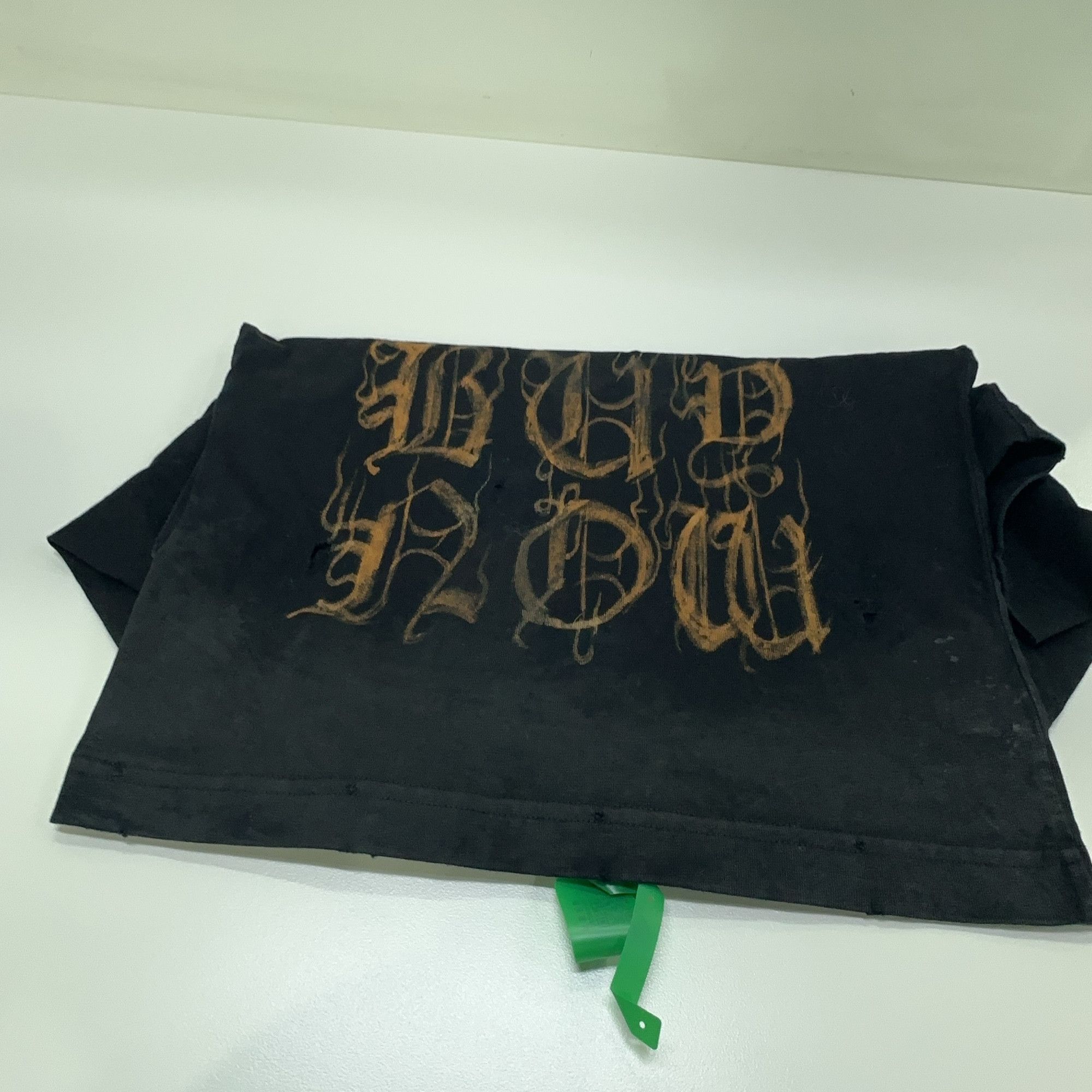 Balenciaga Balenciaga Gothic Logo Graphic T-Shirt L Size L / US 10 / IT 46 - 13 Thumbnail