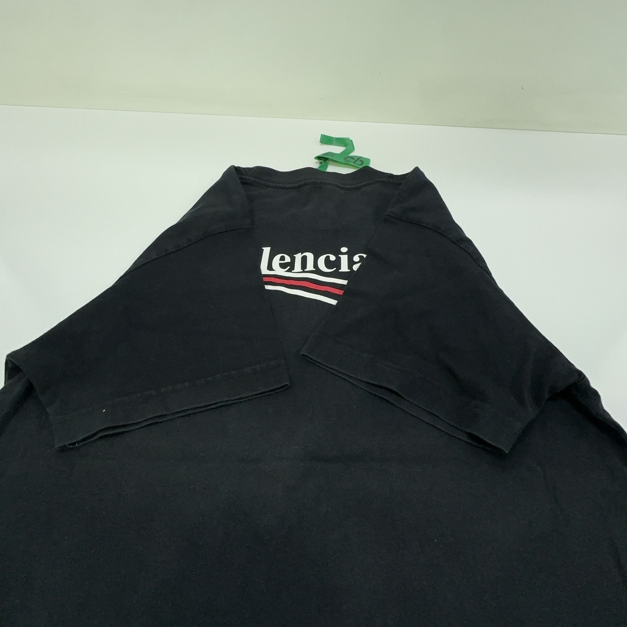 Balenciaga Balenciaga Political Campaign Logo T-Shirt M Size US M / EU 48-50 / 2 - 14 Thumbnail