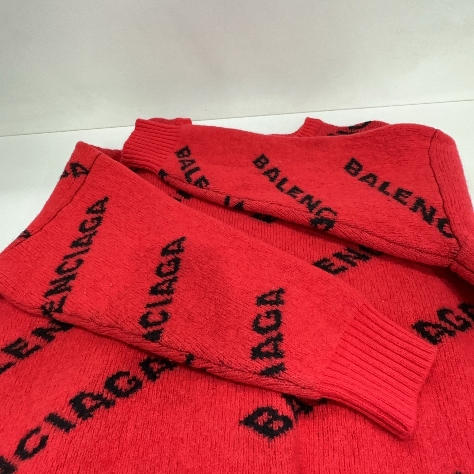 Balenciaga Balenciaga Logo Print Wool Sweater Size M Size US M / EU 48-50 / 2 - 6 Thumbnail