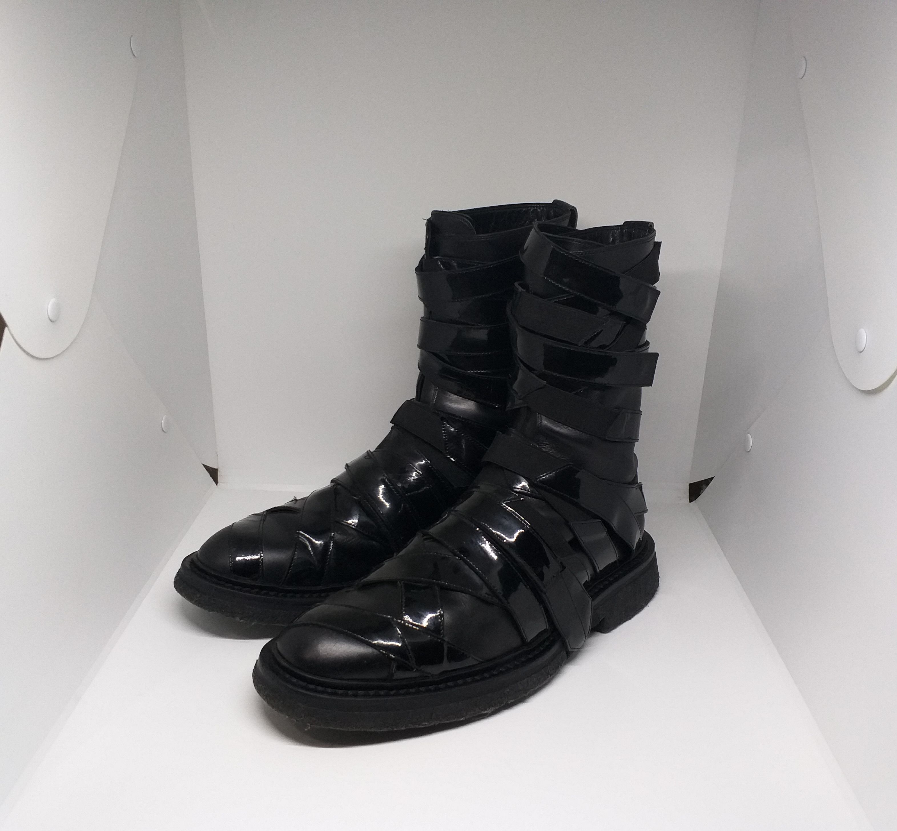 Dior FW08 Runway Lumiere Du Nord Strap Boots | Grailed Dior FW08 Runway Lumiere Du Nord Strap Boots | Grailed