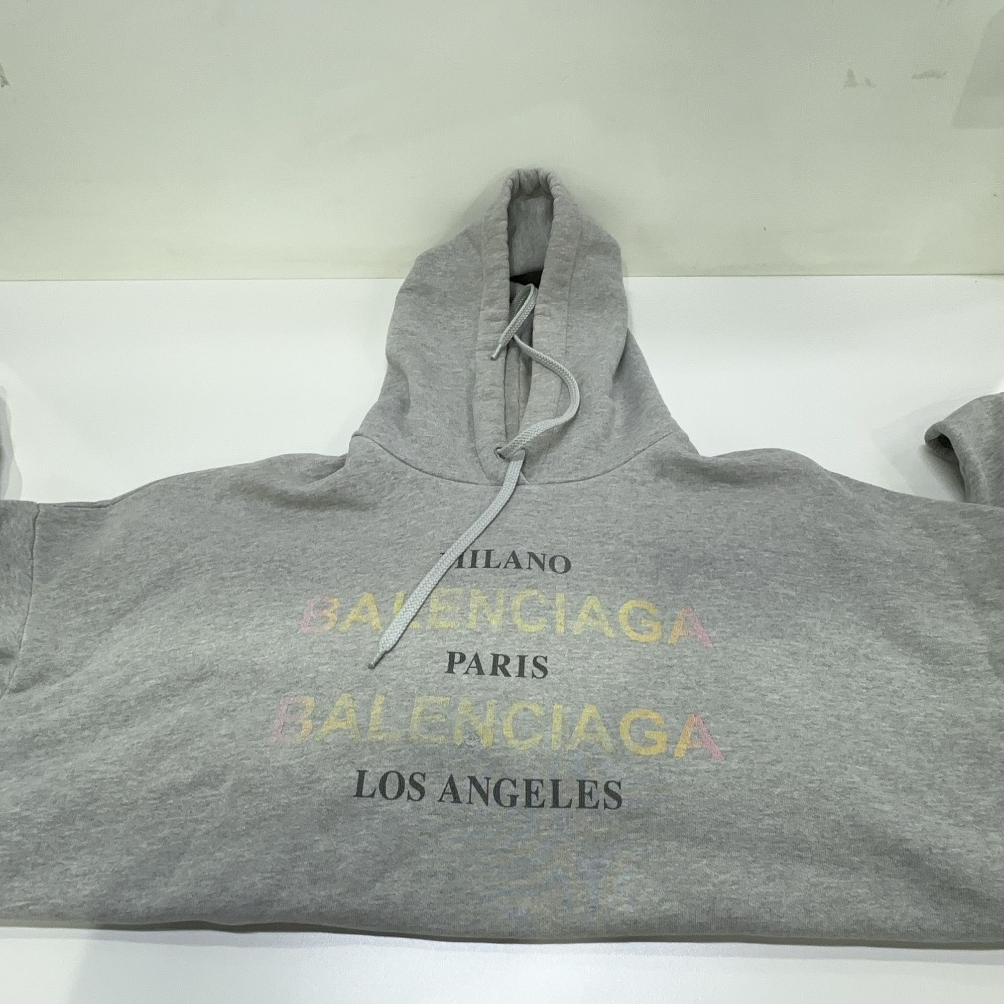 Balenciaga Balenciaga Milano Logo Graphic Hoodie M Size M / US 6-8 / IT 42-44 - 15 Thumbnail