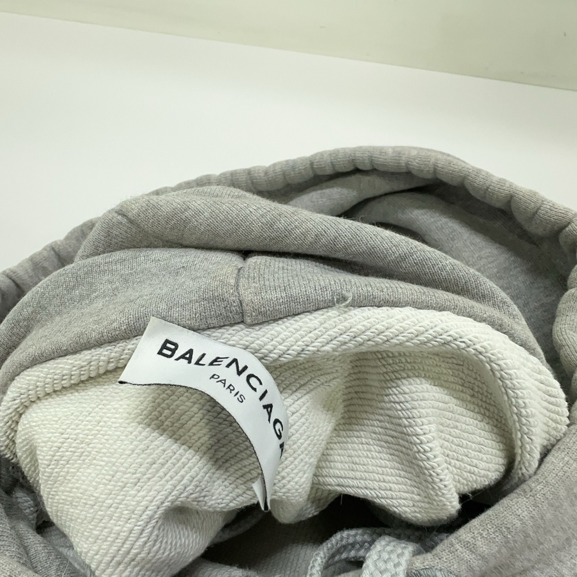 Balenciaga Balenciaga Milano Logo Graphic Hoodie M Size M / US 6-8 / IT 42-44 - 8 Thumbnail