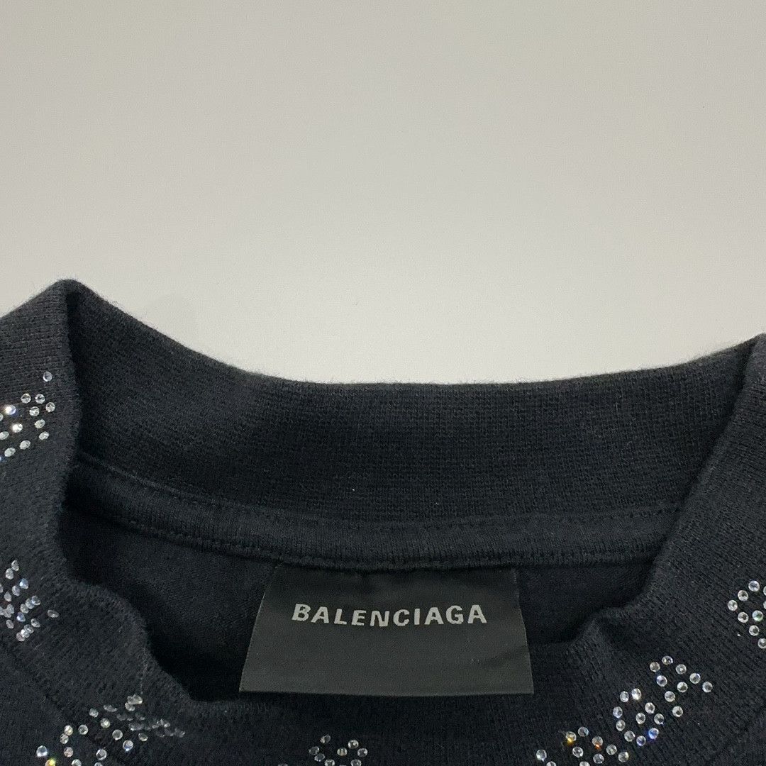 Balenciaga Balenciaga Sequined Logo Long Sleeve T-Shirt XS Size US XS / EU 42 / 0 - 6 Thumbnail