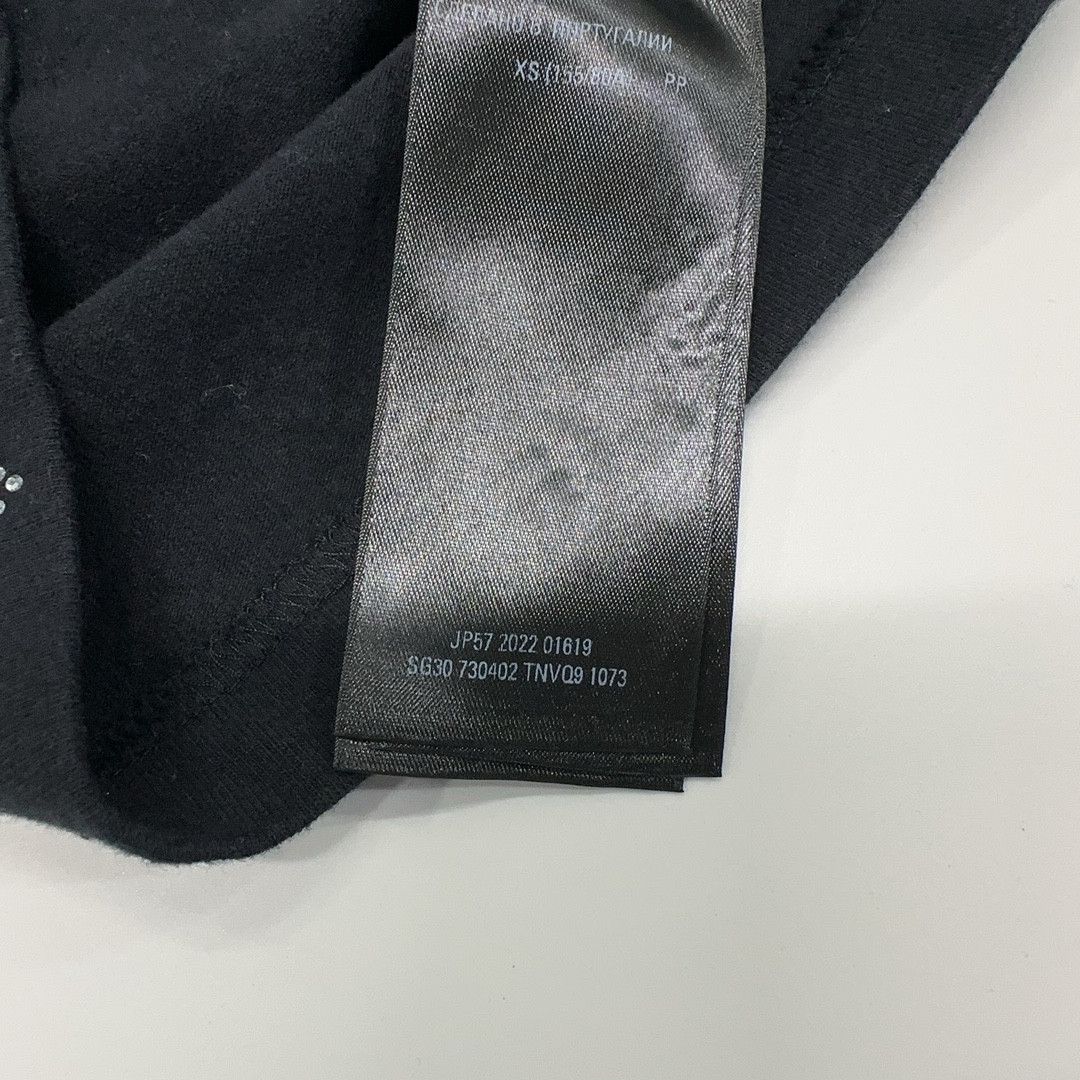Balenciaga Balenciaga Sequined Logo Long Sleeve T-Shirt XS Size US XS / EU 42 / 0 - 5 Thumbnail