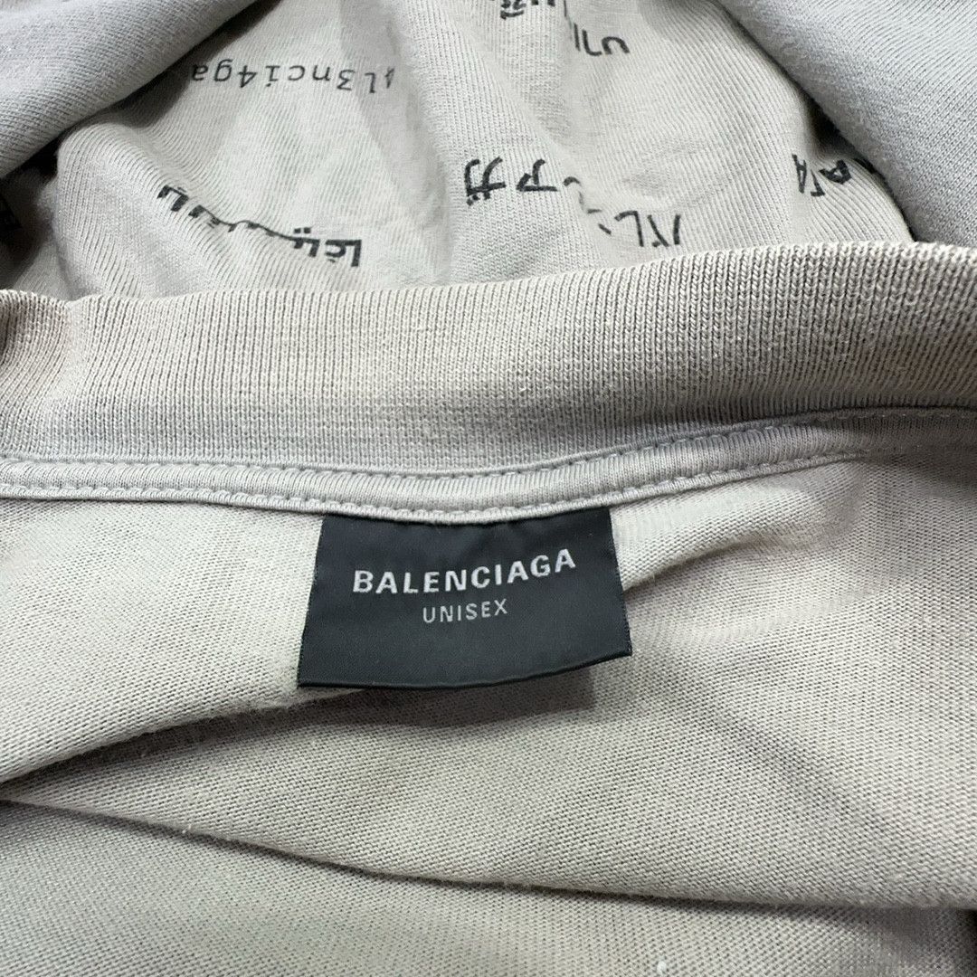 Balenciaga Balenciaga Multi-Logo Printed T-Shirt Size 4 Size US XL / EU 56 / 4 - 4 Thumbnail