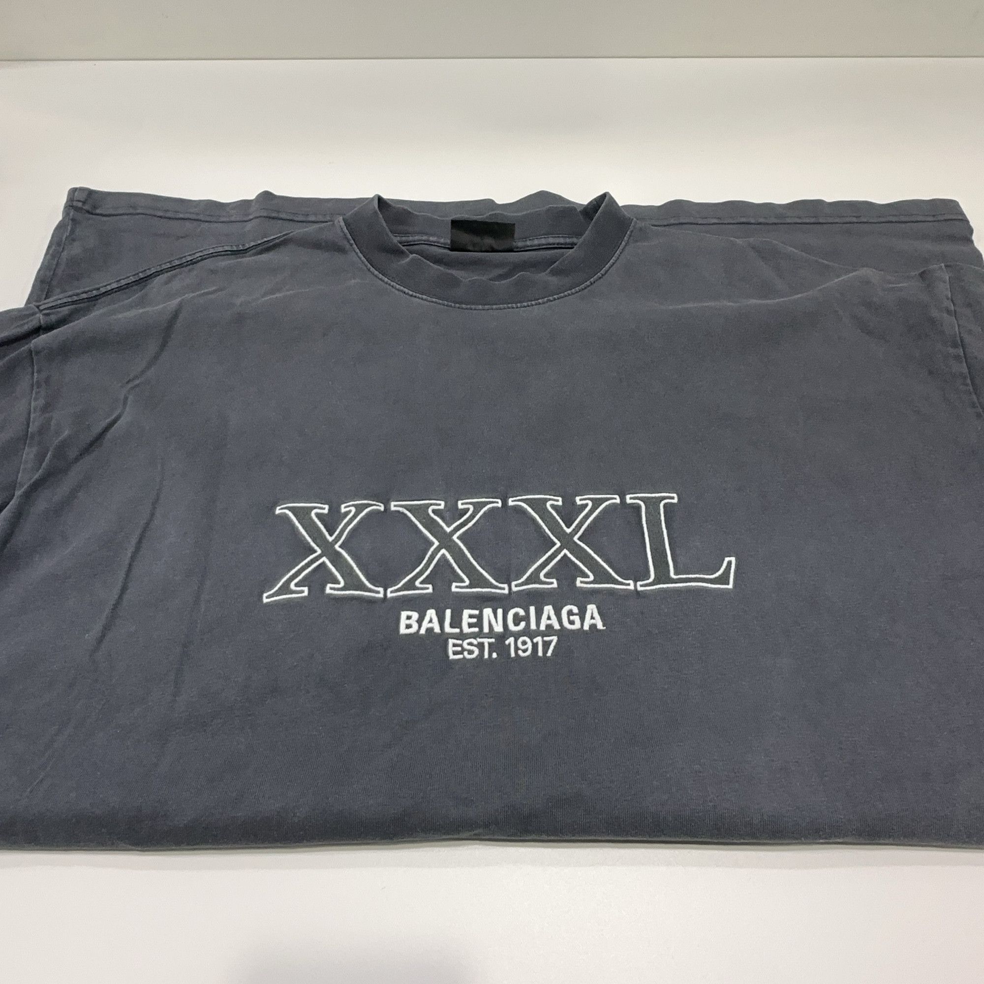 Balenciaga Balenciaga XXXL Logo Short Sleeve T-Shirt M Size US M / EU 48-50 / 2 - 9 Thumbnail