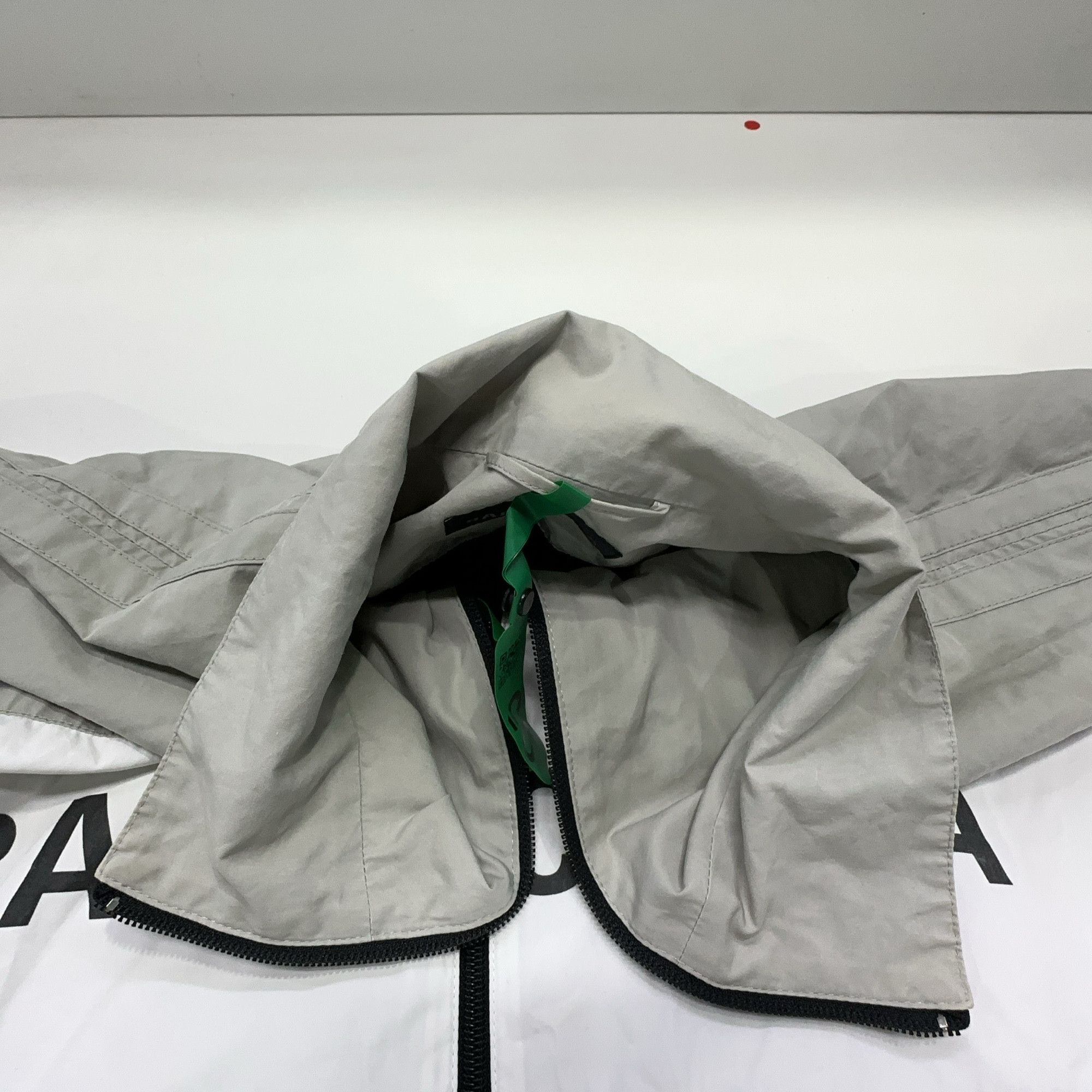 Balenciaga Balenciaga Logo Print Zip-Up Jacket S Size US S / EU 44-46 / 1 - 7 Thumbnail