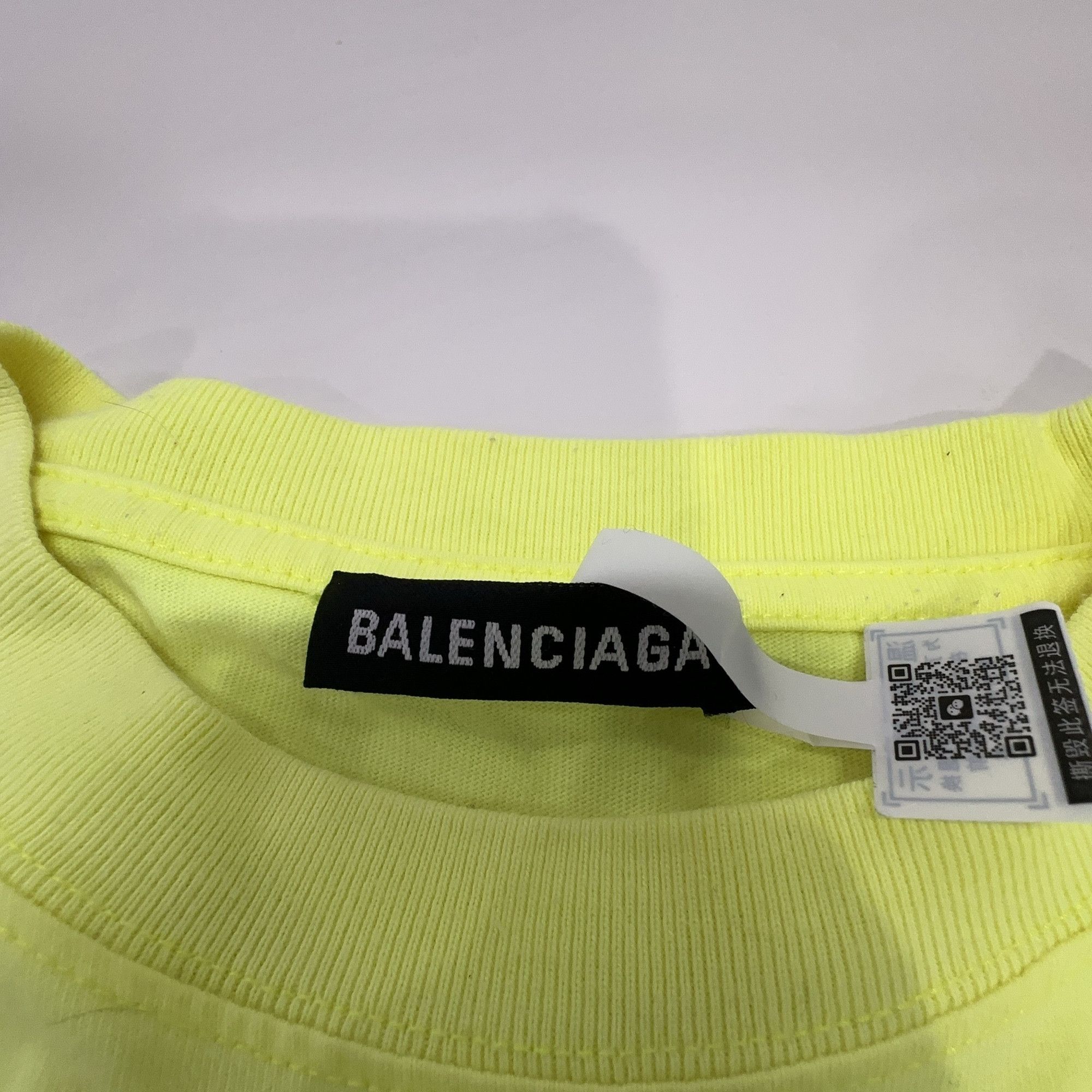 Balenciaga Balenciaga Wave Logo Print T-Shirt Yellow S Size US S / EU 44-46 / 1 - 4 Thumbnail