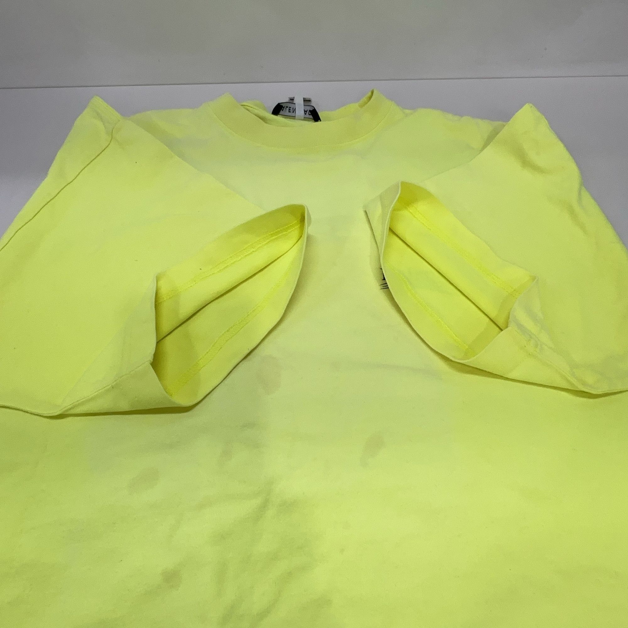 Balenciaga Balenciaga Wave Logo Print T-Shirt Yellow S Size US S / EU 44-46 / 1 - 10 Thumbnail