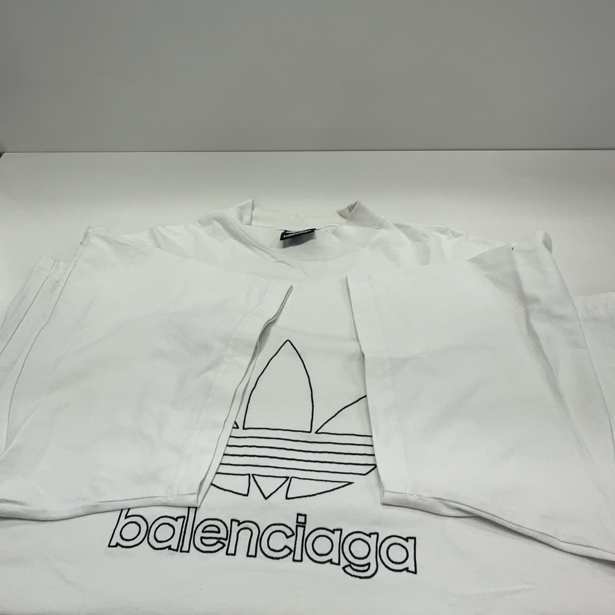 Balenciaga Balenciaga x Adidas Trefoil Logo T-Shirt Size 2 Size US M / EU 48-50 / 2 - 9 Thumbnail