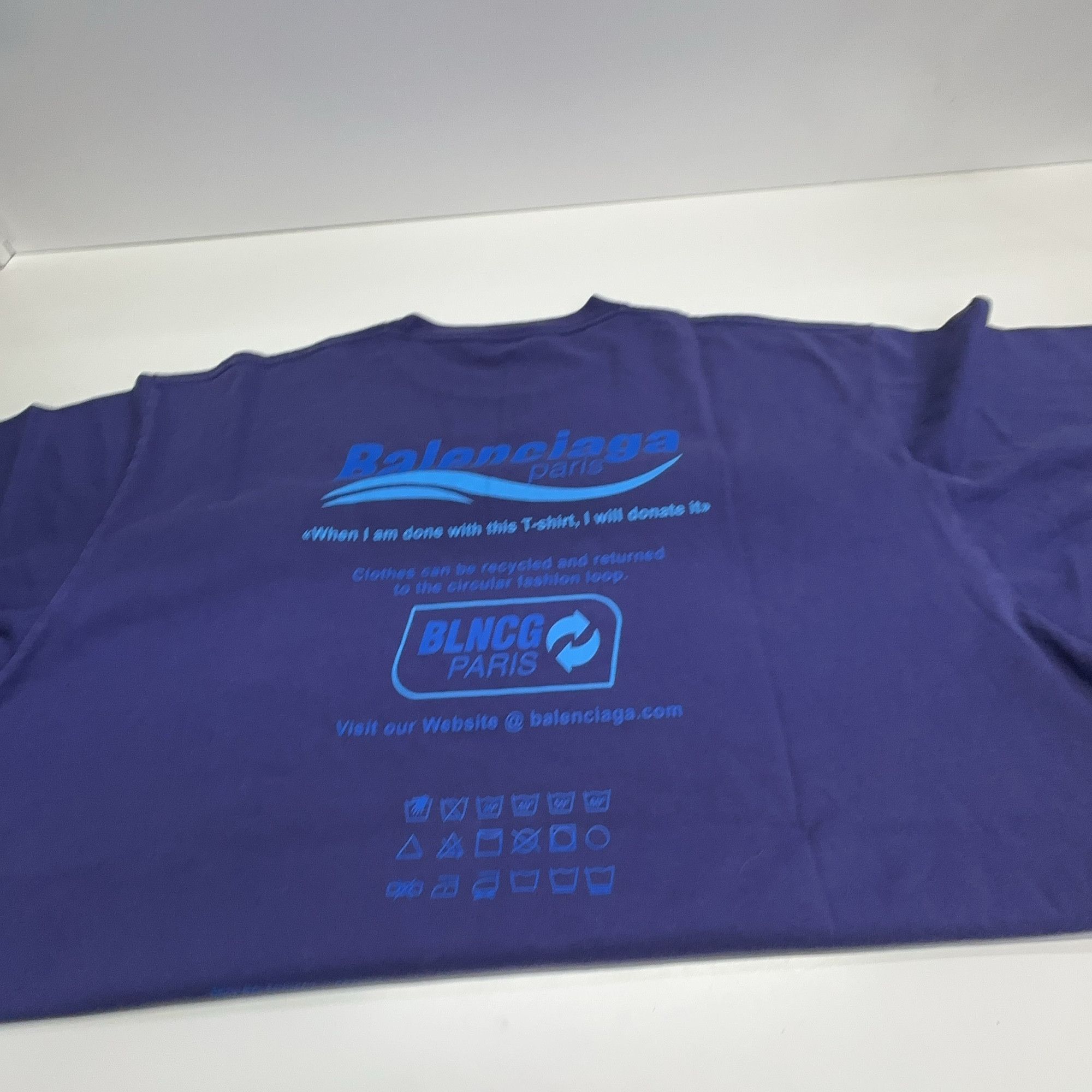 Balenciaga Balenciaga Dry Cleaning Print T-Shirt XS Size US XS / EU 42 / 0 - 12 Thumbnail