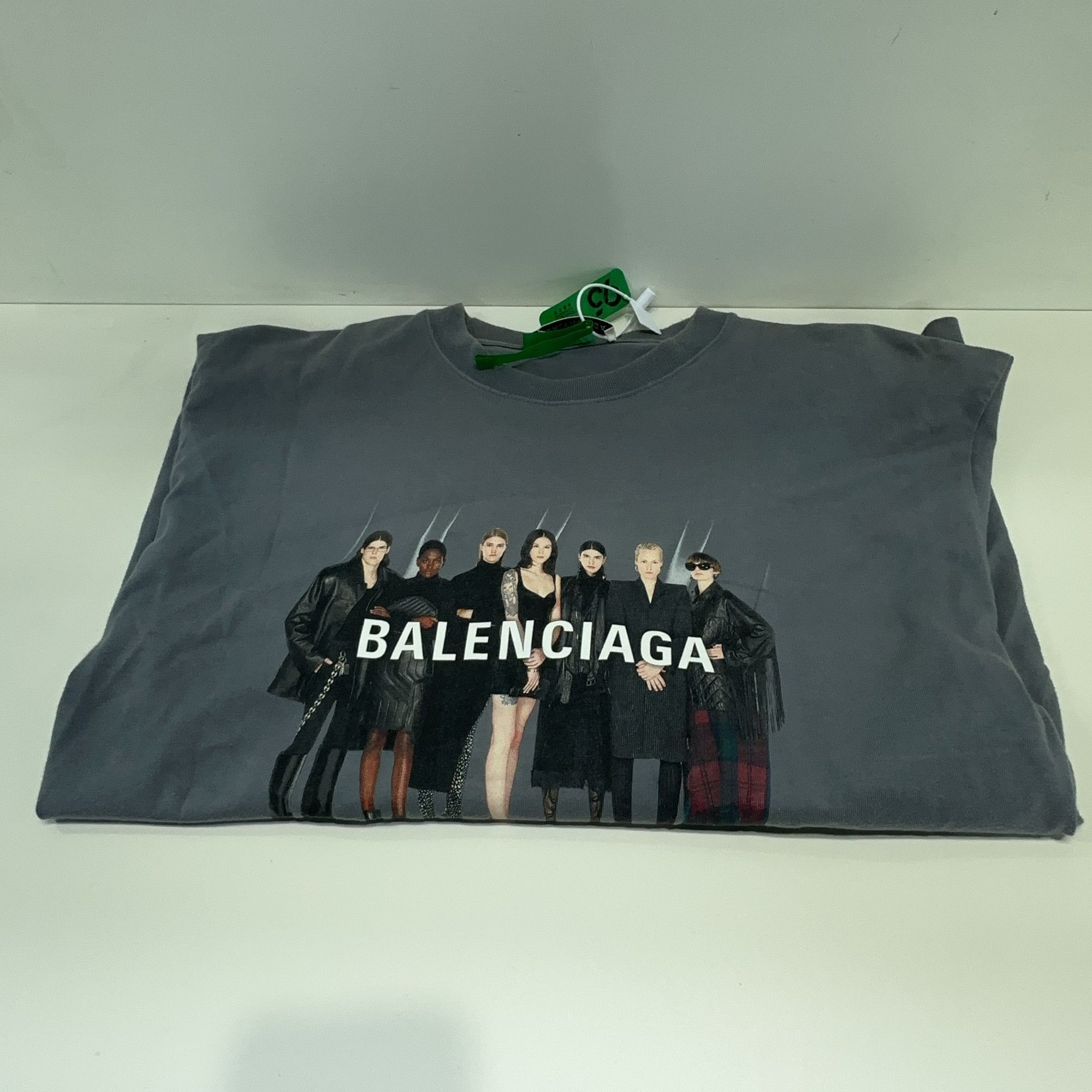 Balenciaga Balenciaga Graphic Portrait Print T-Shirt XS Size XS / US 0-2 / IT 36-38 - 7 Thumbnail
