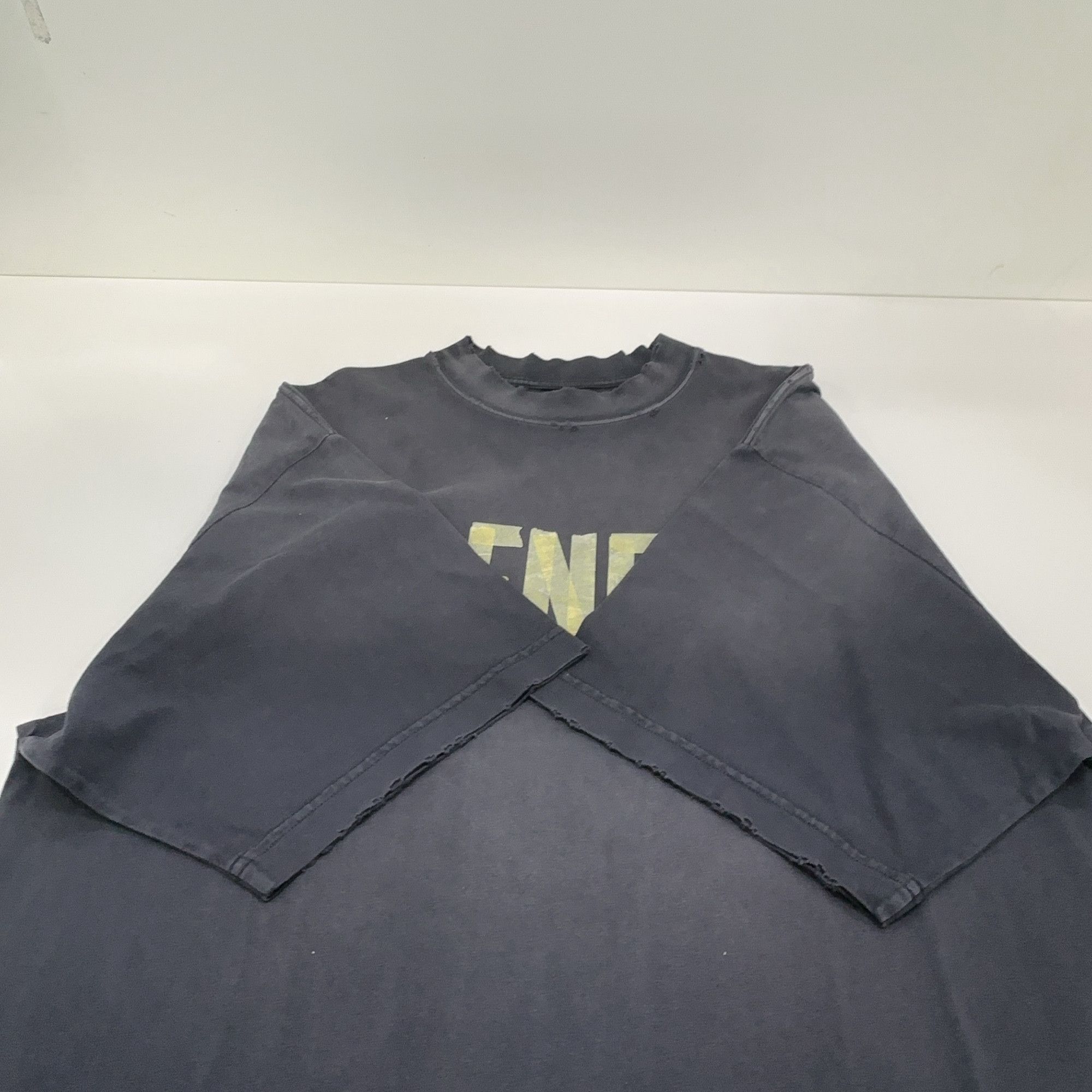Balenciaga Balenciaga SS23 Tape Logo BB Monogram T-Shirt XS Size US XS / EU 42 / 0 - 10 Thumbnail