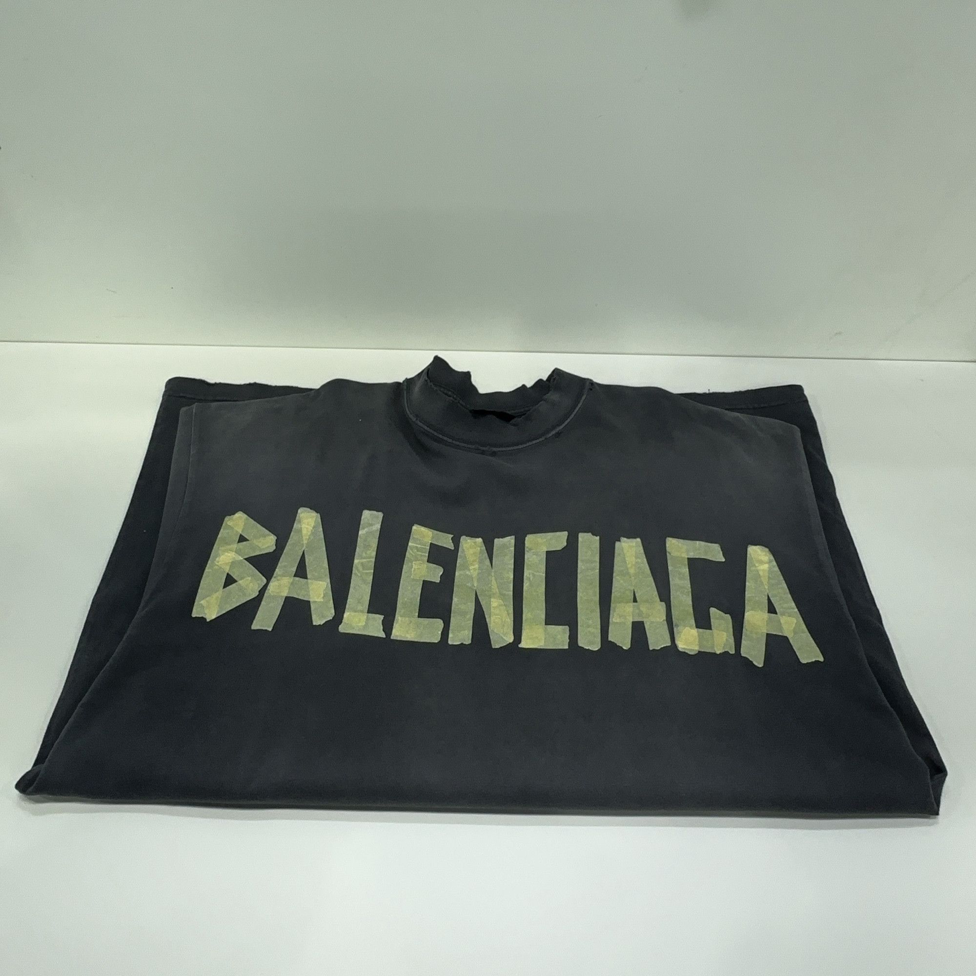Balenciaga Balenciaga SS23 Tape Logo BB Monogram T-Shirt XS Size US XS / EU 42 / 0 - 13 Thumbnail