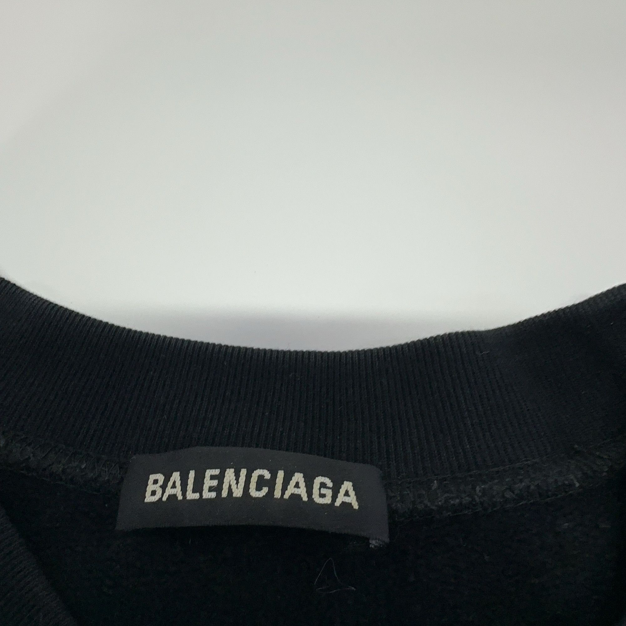 Balenciaga Balenciaga Paris Crest Embroidery Sweatshirt XS Size US XS / EU 42 / 0 - 5 Thumbnail