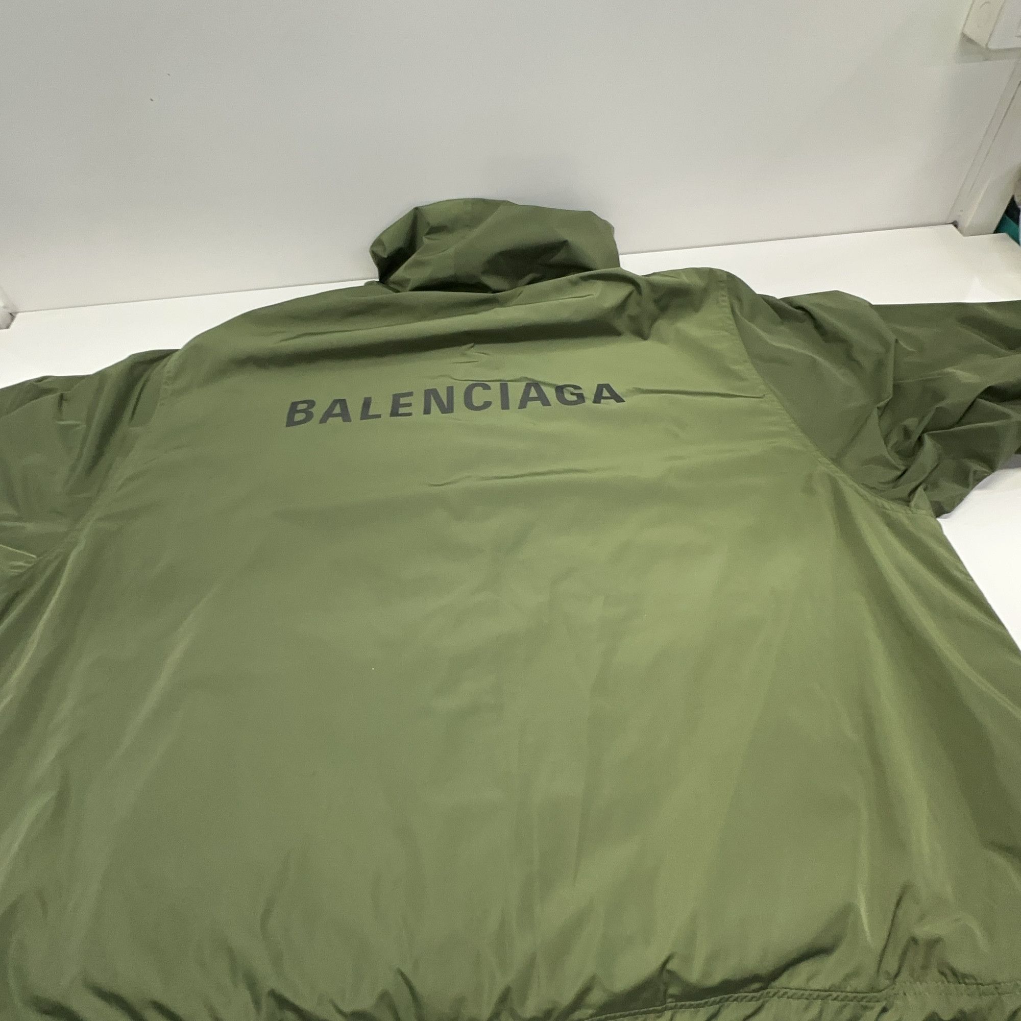 Balenciaga Balenciaga Logo Back FW23 Zip-up Hooded Jacket Size 1 Size US S / EU 44-46 / 1 - 14 Thumbnail