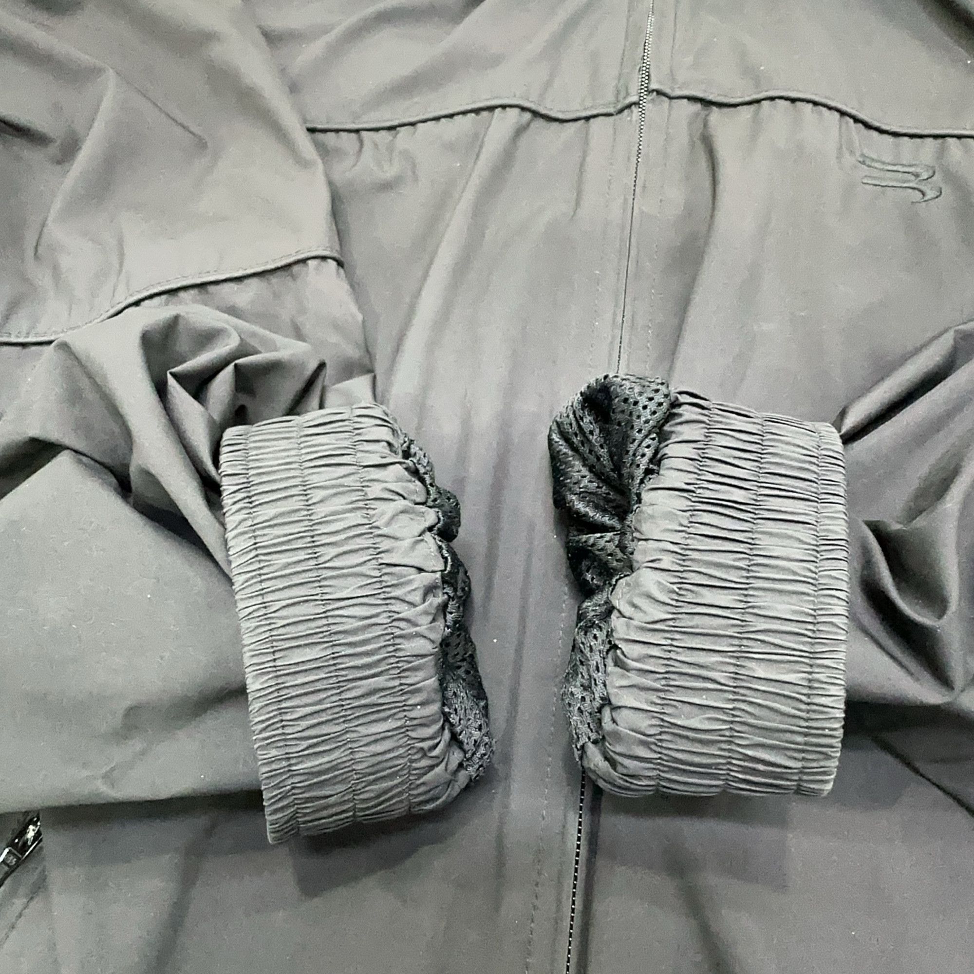 Balenciaga Balenciaga Logo Zip-Up Track Jacket Size 36 Size US S / EU 44-46 / 1 - 14 Thumbnail