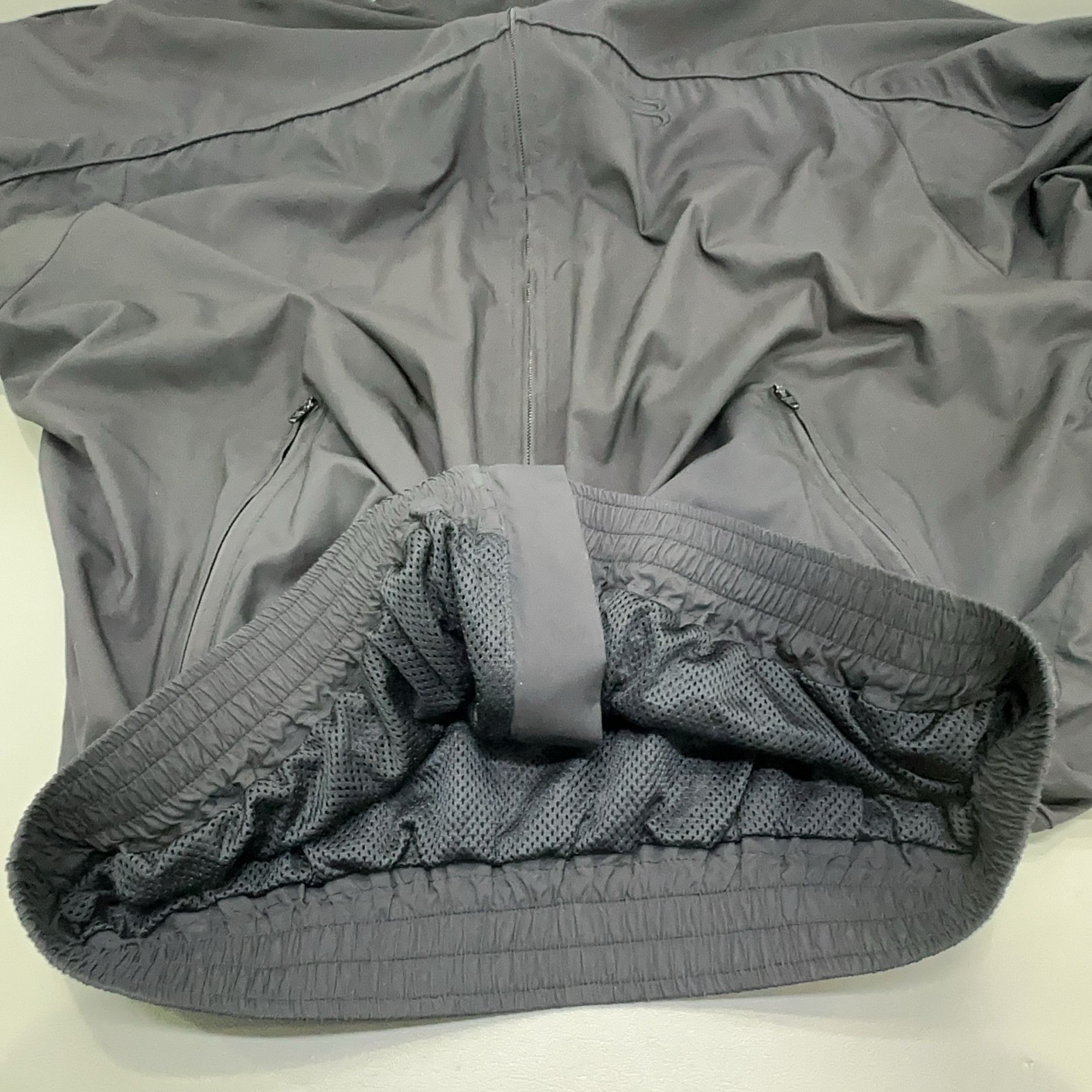 Balenciaga Balenciaga Logo Zip-Up Track Jacket Size 36 Size US S / EU 44-46 / 1 - 11 Thumbnail