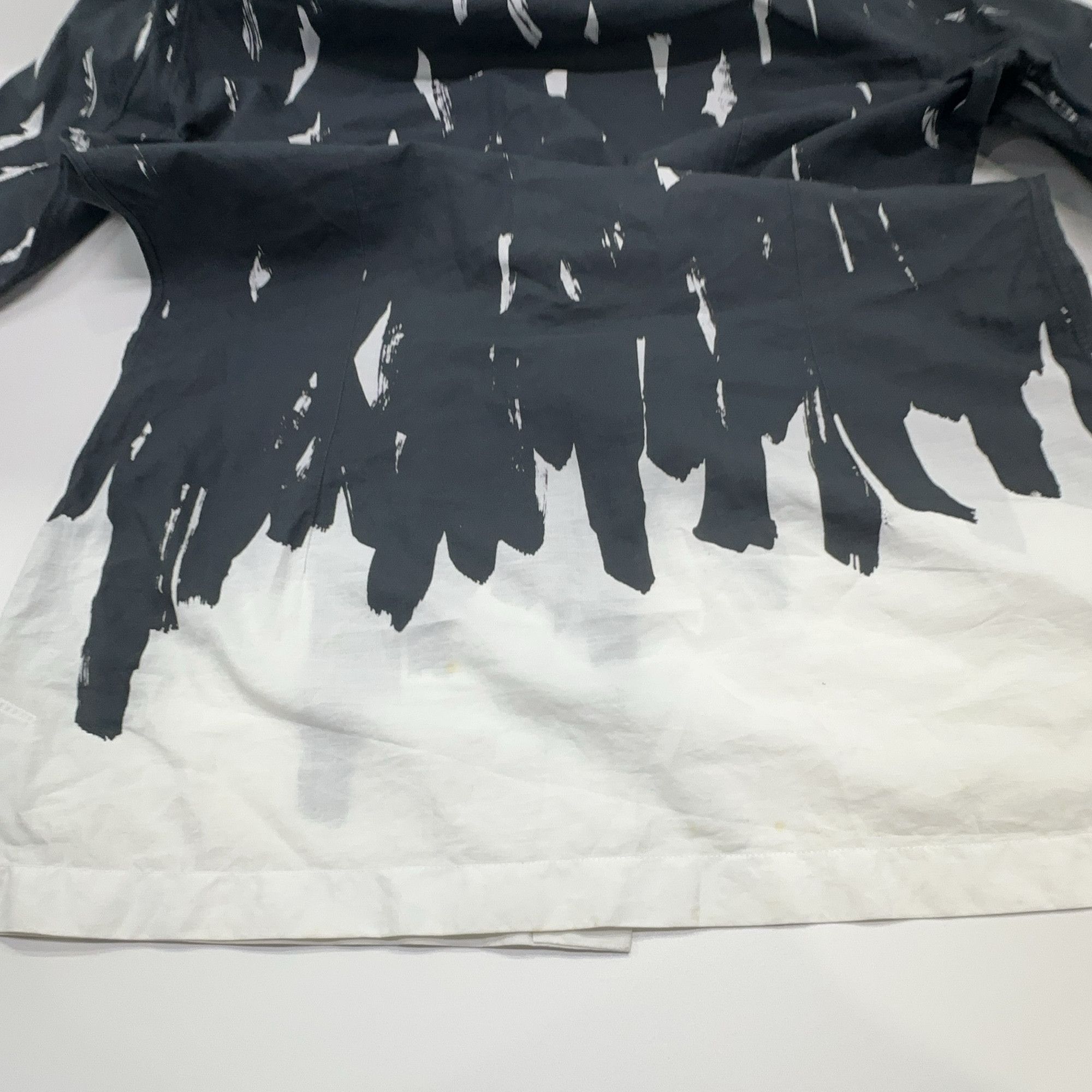 Balenciaga Balenciaga Brushstroke Long Sleeve Shirt 37 Size US S / EU 44-46 / 1 - 15 Thumbnail