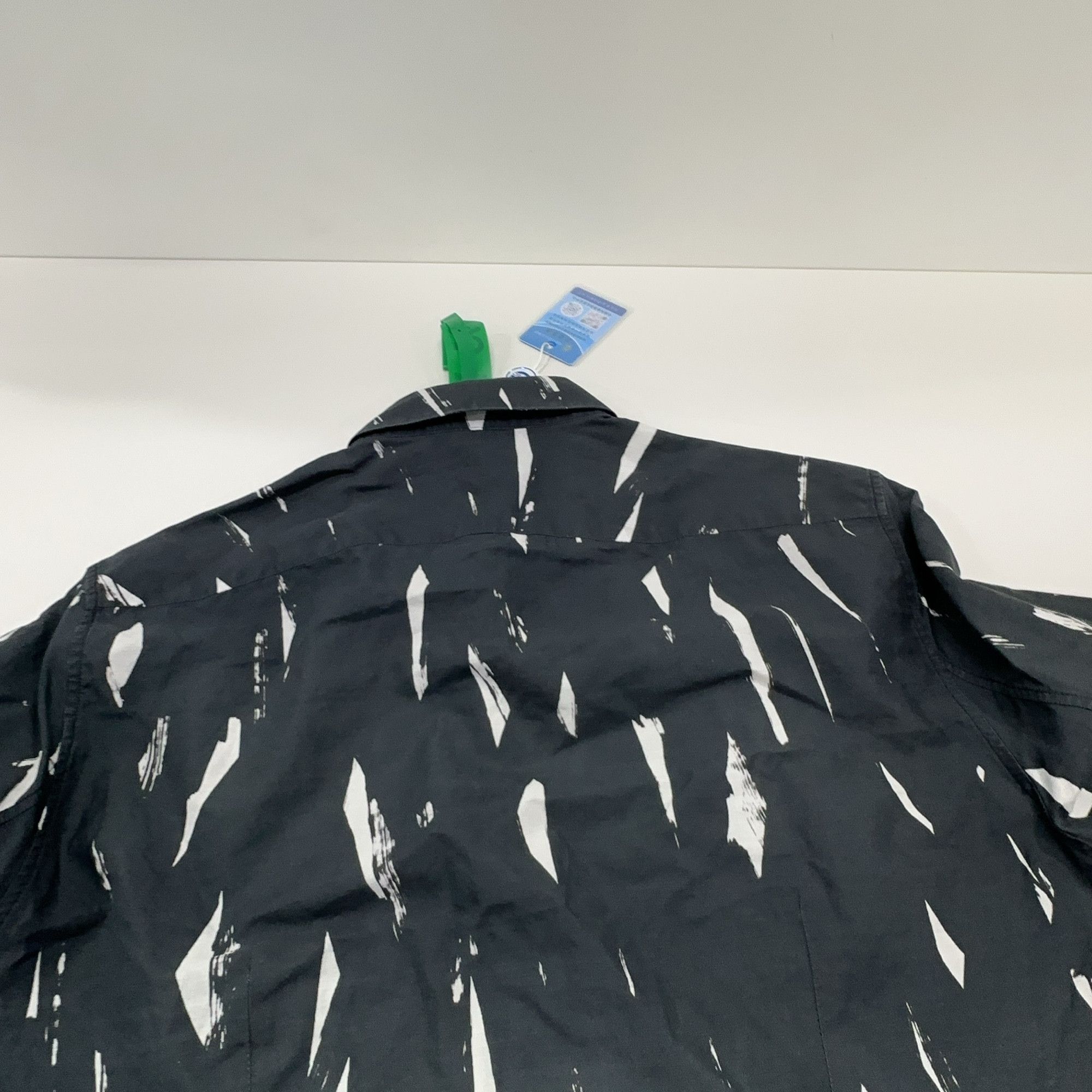Balenciaga Balenciaga Brushstroke Long Sleeve Shirt 37 Size US S / EU 44-46 / 1 - 16 Thumbnail