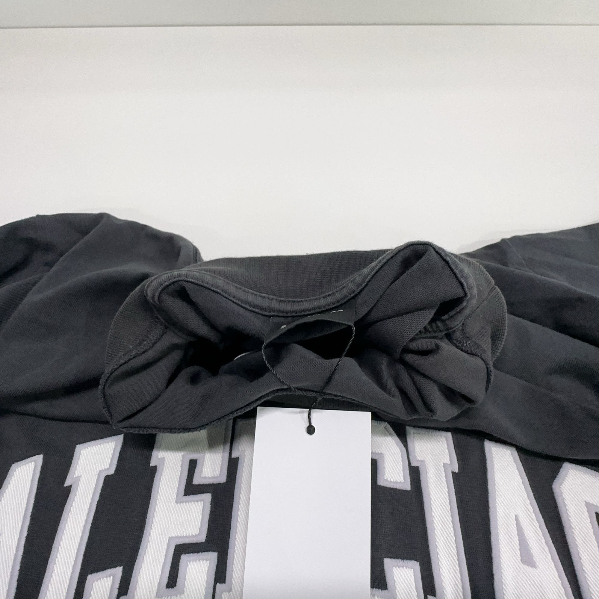Balenciaga Balenciaga Basketball Logo Graphic T-Shirt Size 2 Size US M / EU 48-50 / 2 - 7 Thumbnail