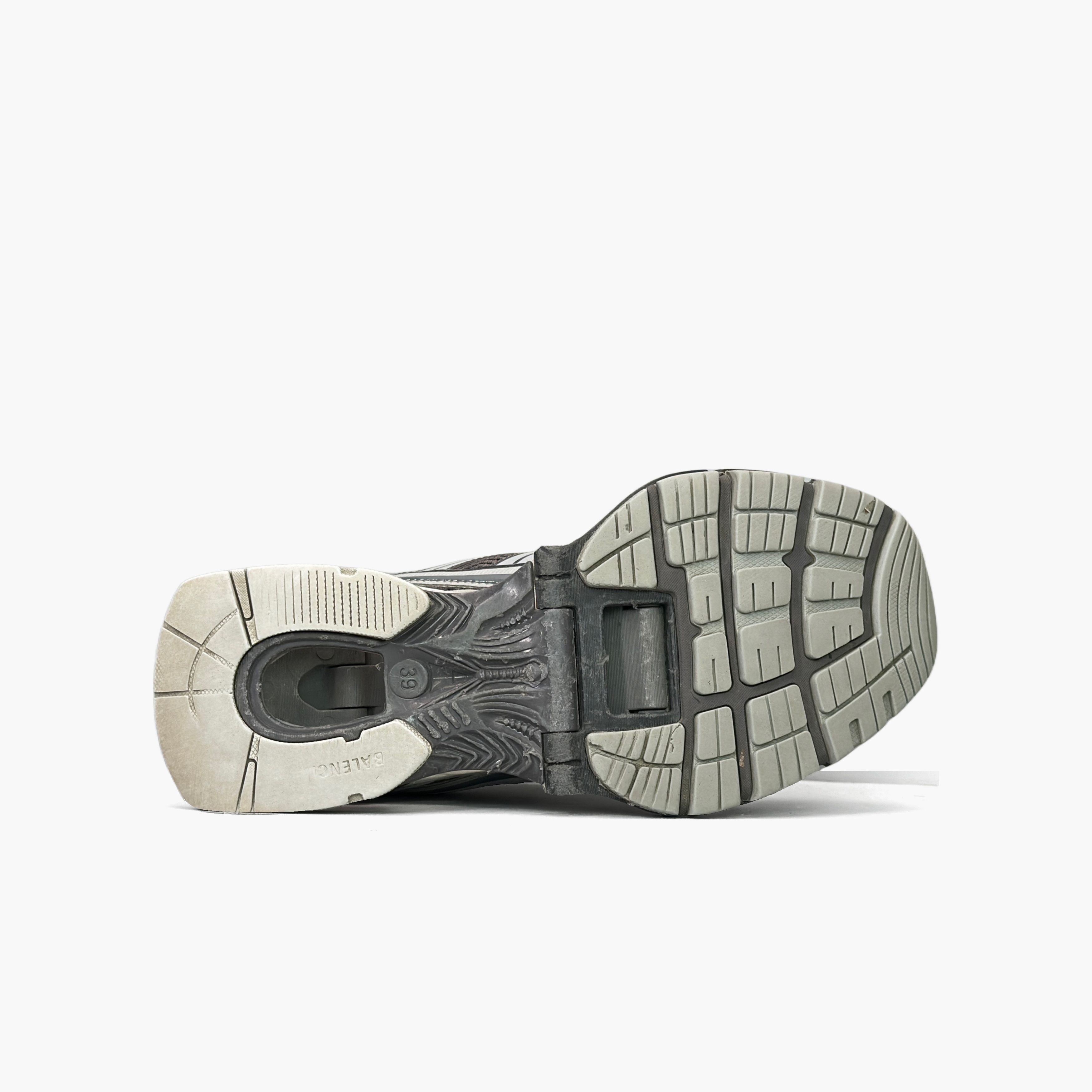 Balenciaga Balenciaga Mesh X-Pander Sneakers 39 Size US 8 / IT 38 - 8 Thumbnail