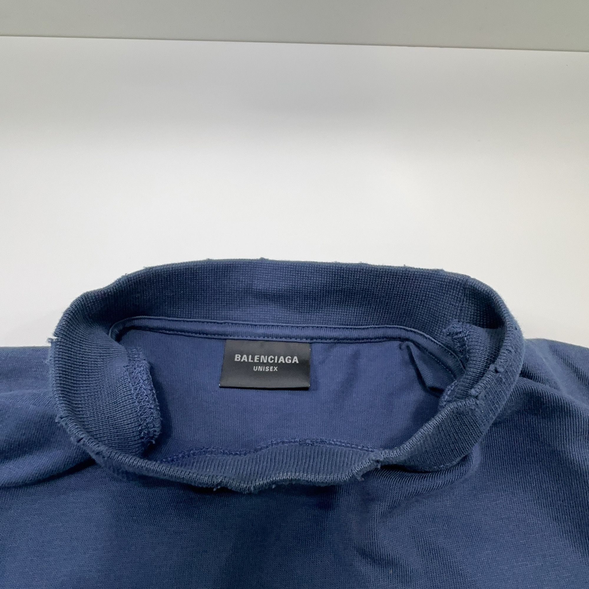 Balenciaga Balenciaga Crypto Logo T-Shirt Size 2 Size US M / EU 48-50 / 2 - 7 Thumbnail