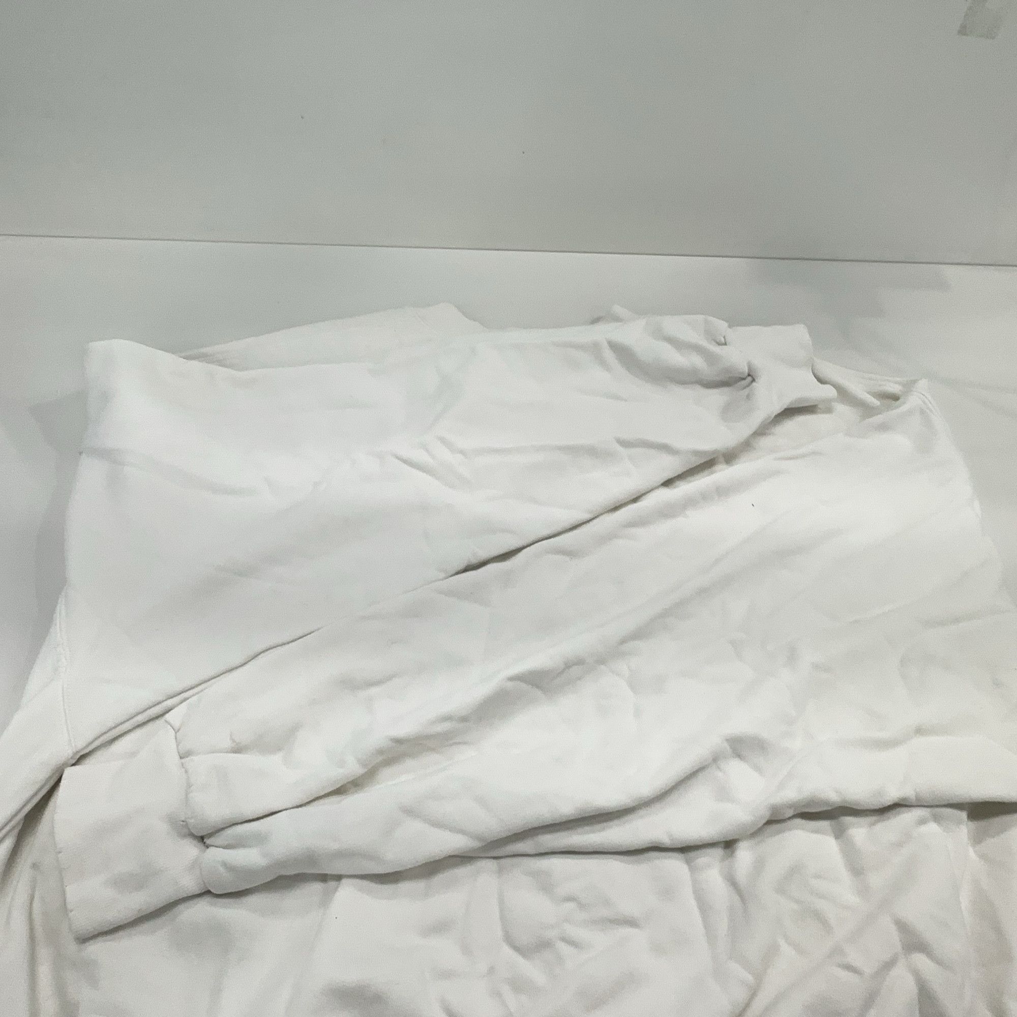 Balenciaga Balenciaga Script Logo Sweatshirt White L Size US L / EU 52-54 / 3 - 9 Thumbnail