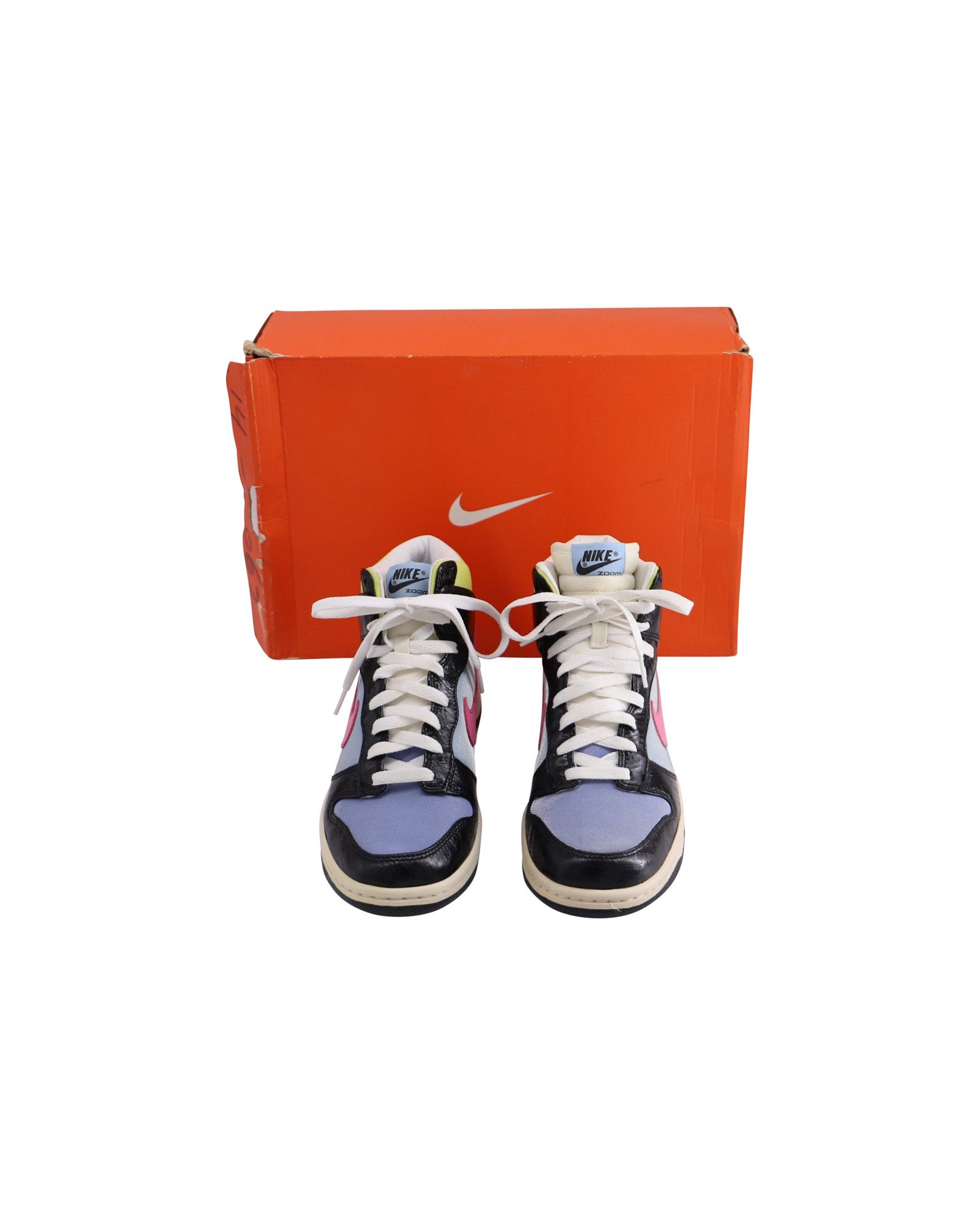 Nike Nike Dunk High Premium Sneakers in Pink Purple Frost Leather Size US 8 / EU 41 - 2 Thumbnail