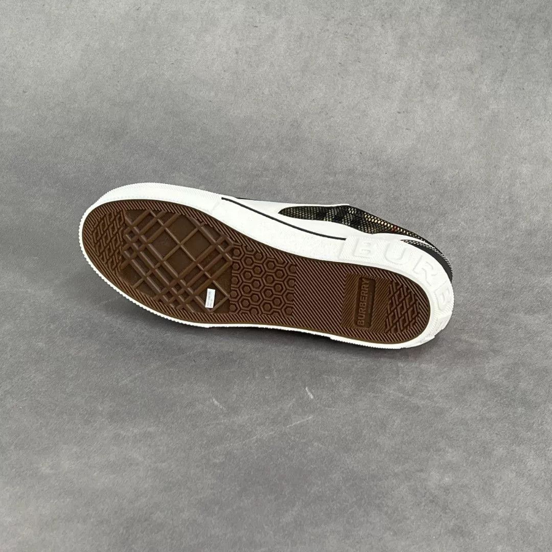 Burberry Burberry Casual Lowtop Sneakers 10 Men Size US 10 / EU 43 - 8 Thumbnail