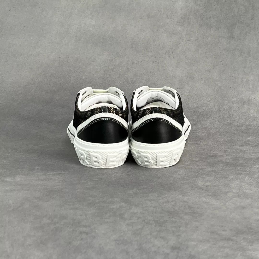 Burberry Burberry Casual Lowtop Sneakers 10 Men Size US 10 / EU 43 - 7 Thumbnail