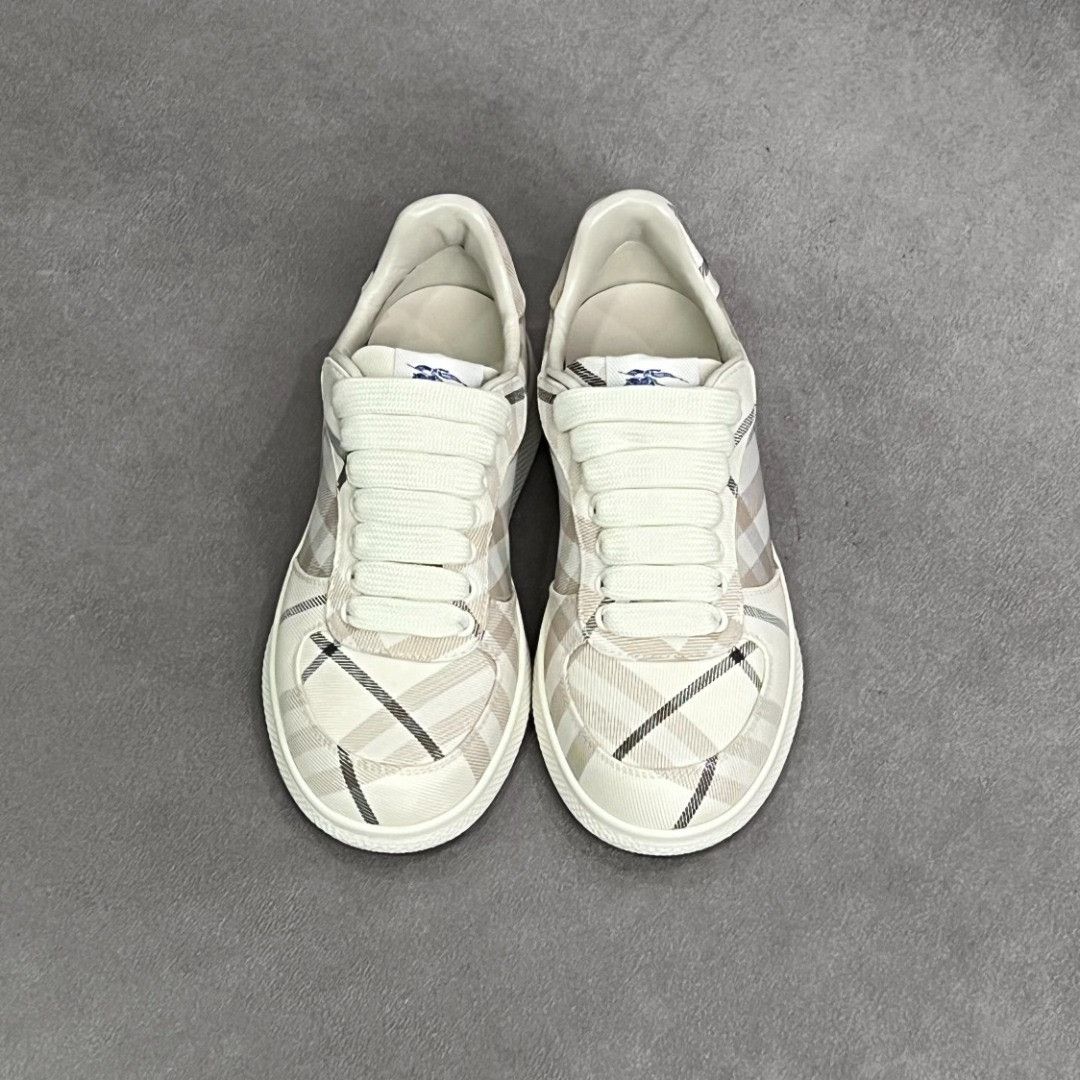 Burberry Burberry Casual Plaid Multi Lowtop Sneakers us_5 Women Size US 5 / IT 35 - 7 Thumbnail