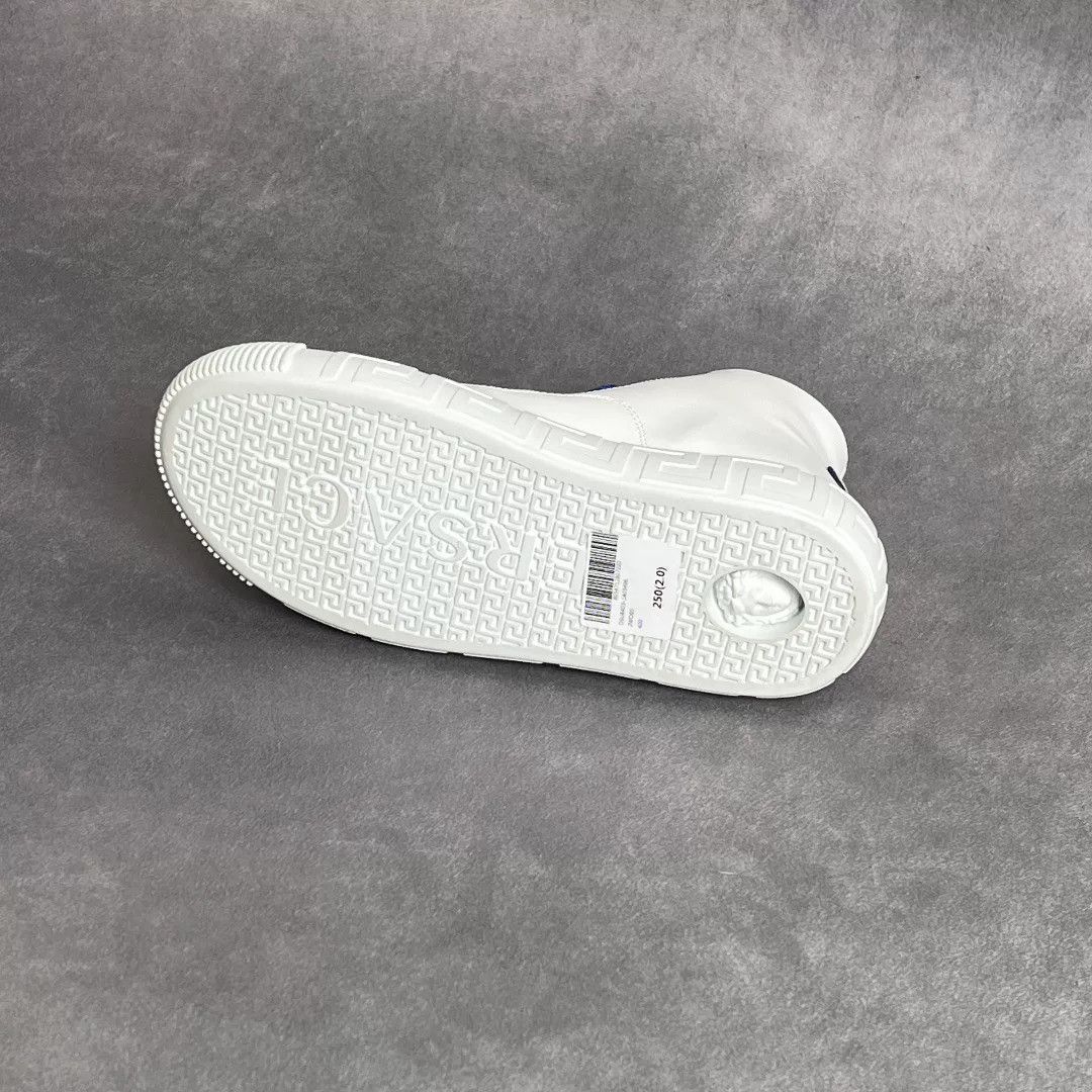 Versace Versace Leather Embroidered Hitop Sneakers 7 Men Size US 7 / EU 40 - 5 Thumbnail