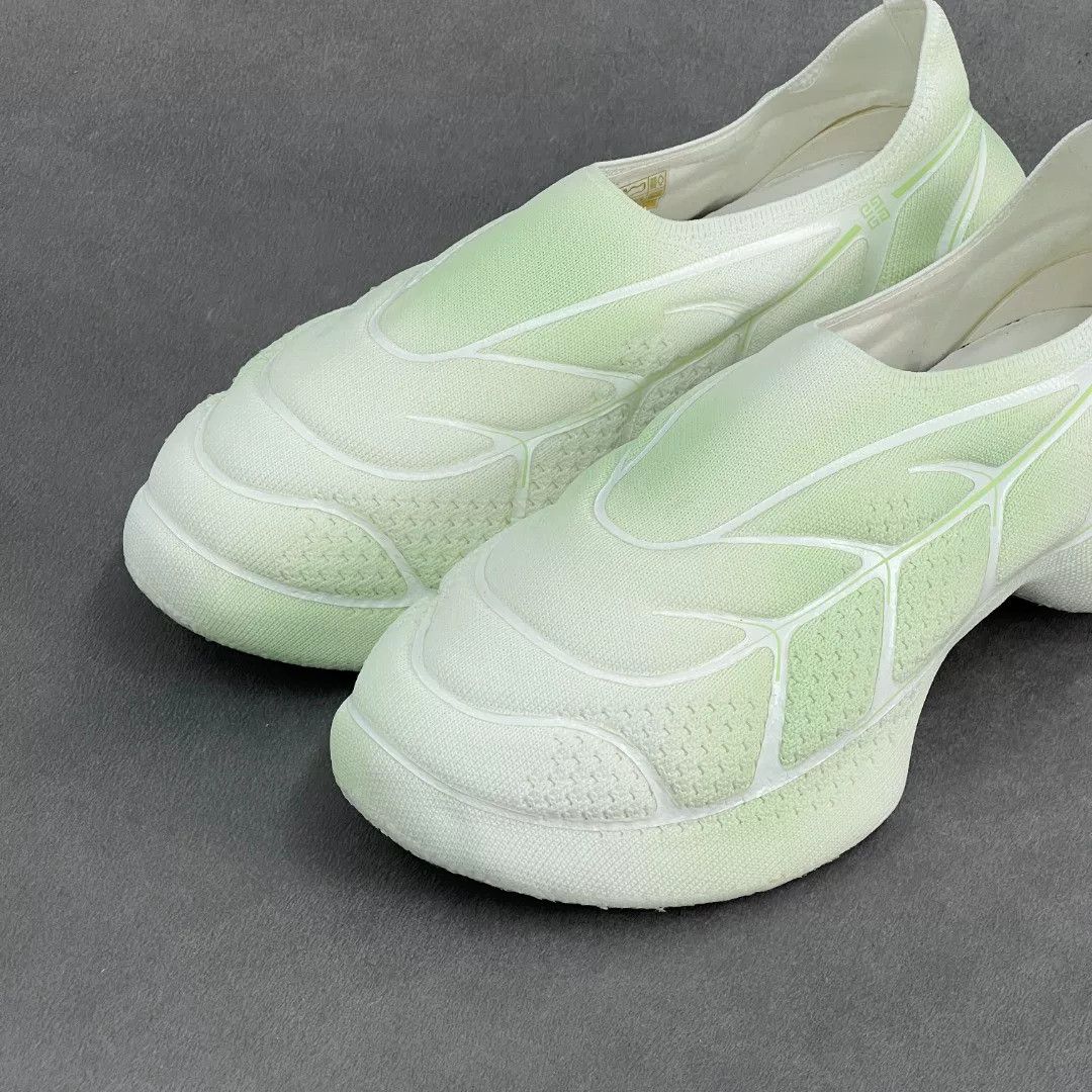 Givenchy Givenchy Retro Lowtop Sneakers 8 Men Size US 8 / EU 41 - 3 Thumbnail