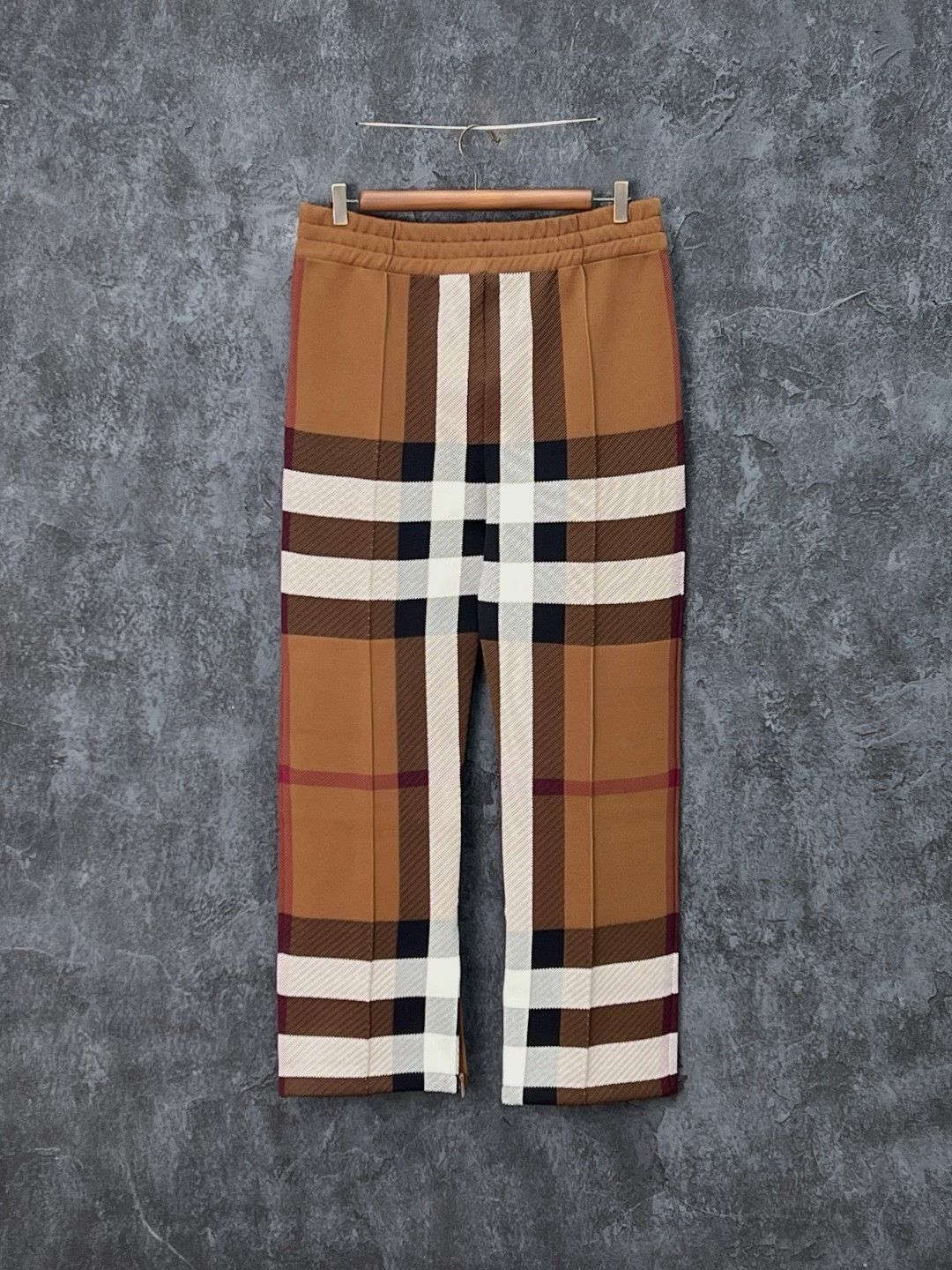 Burberry Burberry Plaid Casual Pants 32 Men Size US 32 / EU 48 - 2 Thumbnail