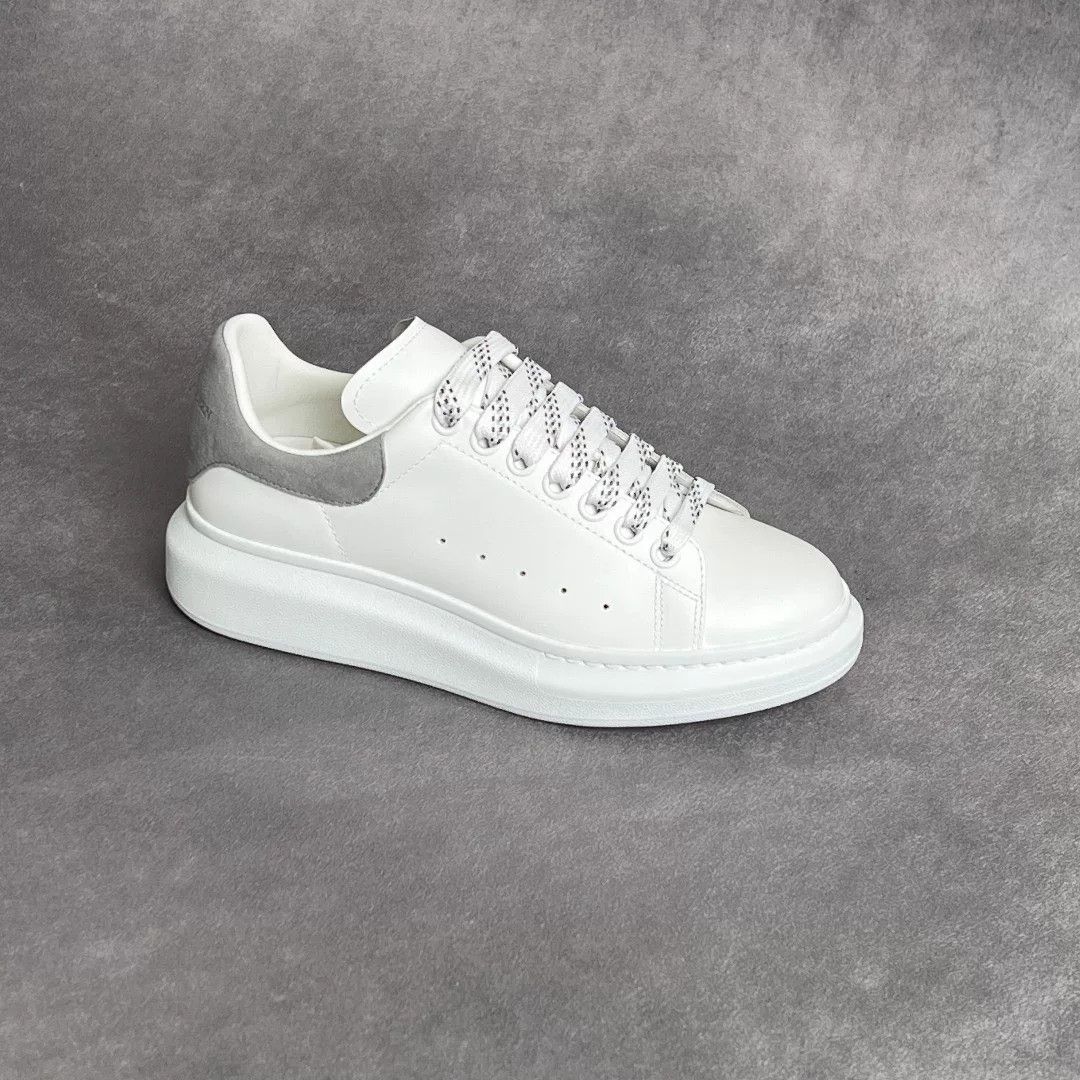 Alexander McQueen Alexander McQueen Casual White Lowtop Sneakers 10 Men Size US 10 / EU 43 - 3 Thumbnail
