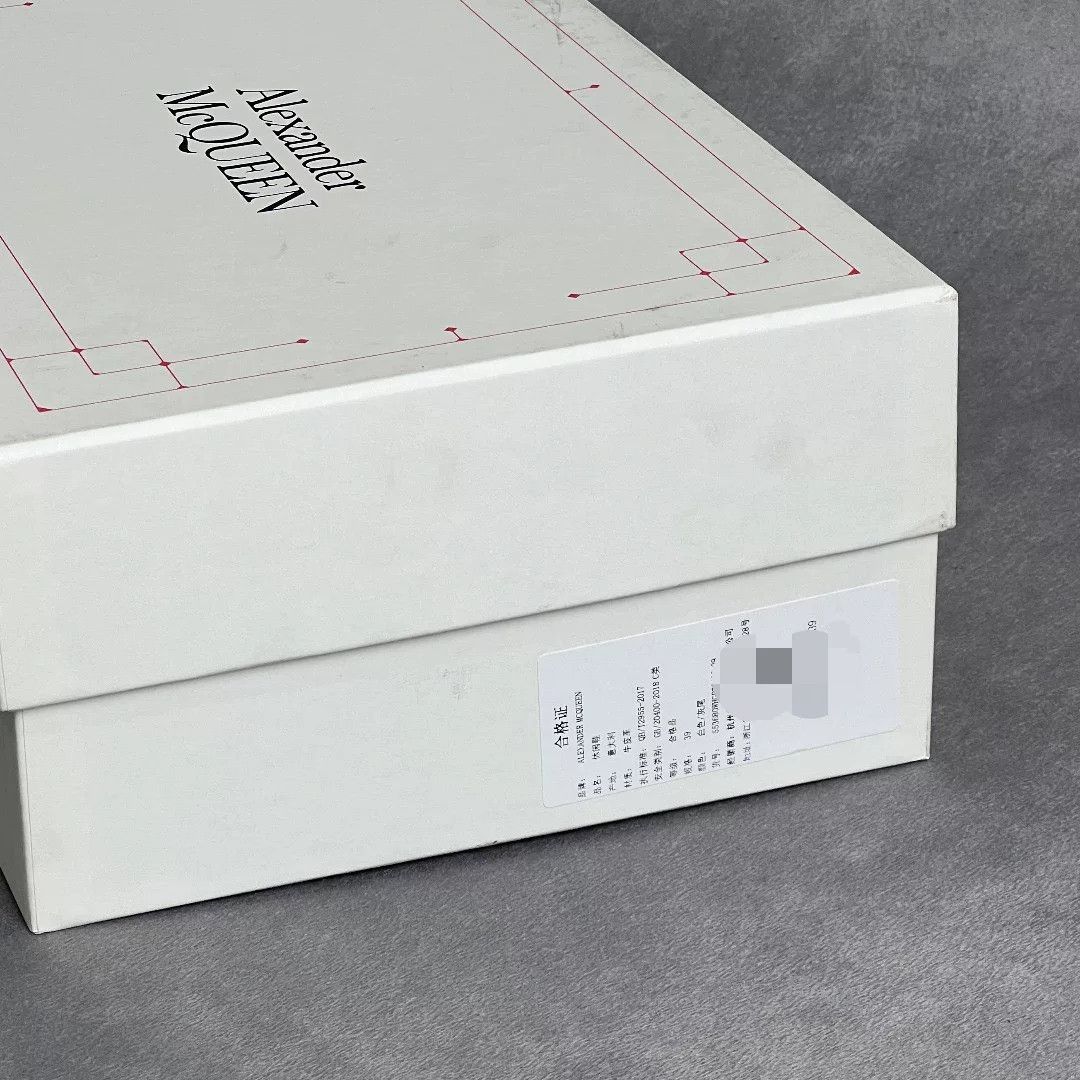 Alexander McQueen Alexander McQueen Casual White Lowtop Sneakers 10 Men Size US 10 / EU 43 - 9 Thumbnail