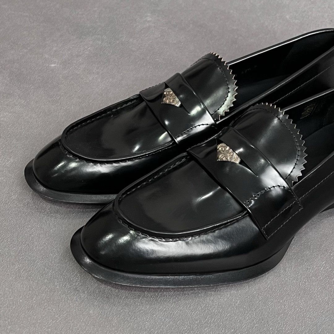 Alexander McQueen Alexander McQueen Leather Black Lowtop Sneakers 7 Men Size US 7 / EU 40 - 3 Thumbnail
