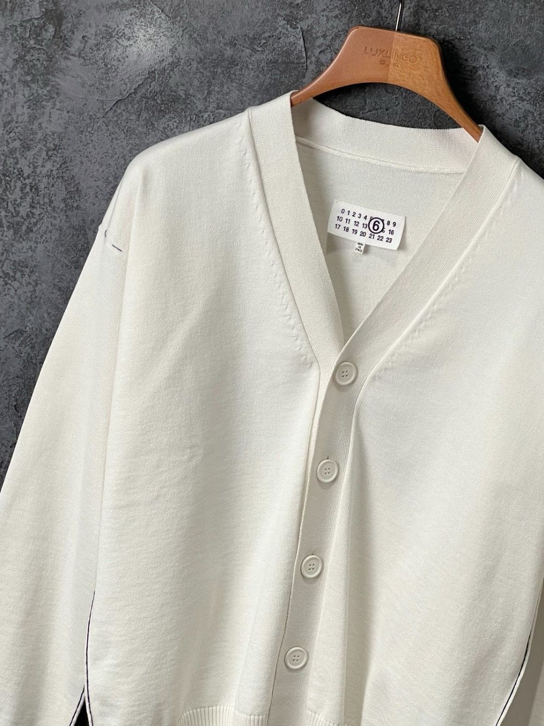 Maison Margiela Maison Margiela Knit White Sweater S Women Size S / US 4 / IT 40 - 4 Thumbnail