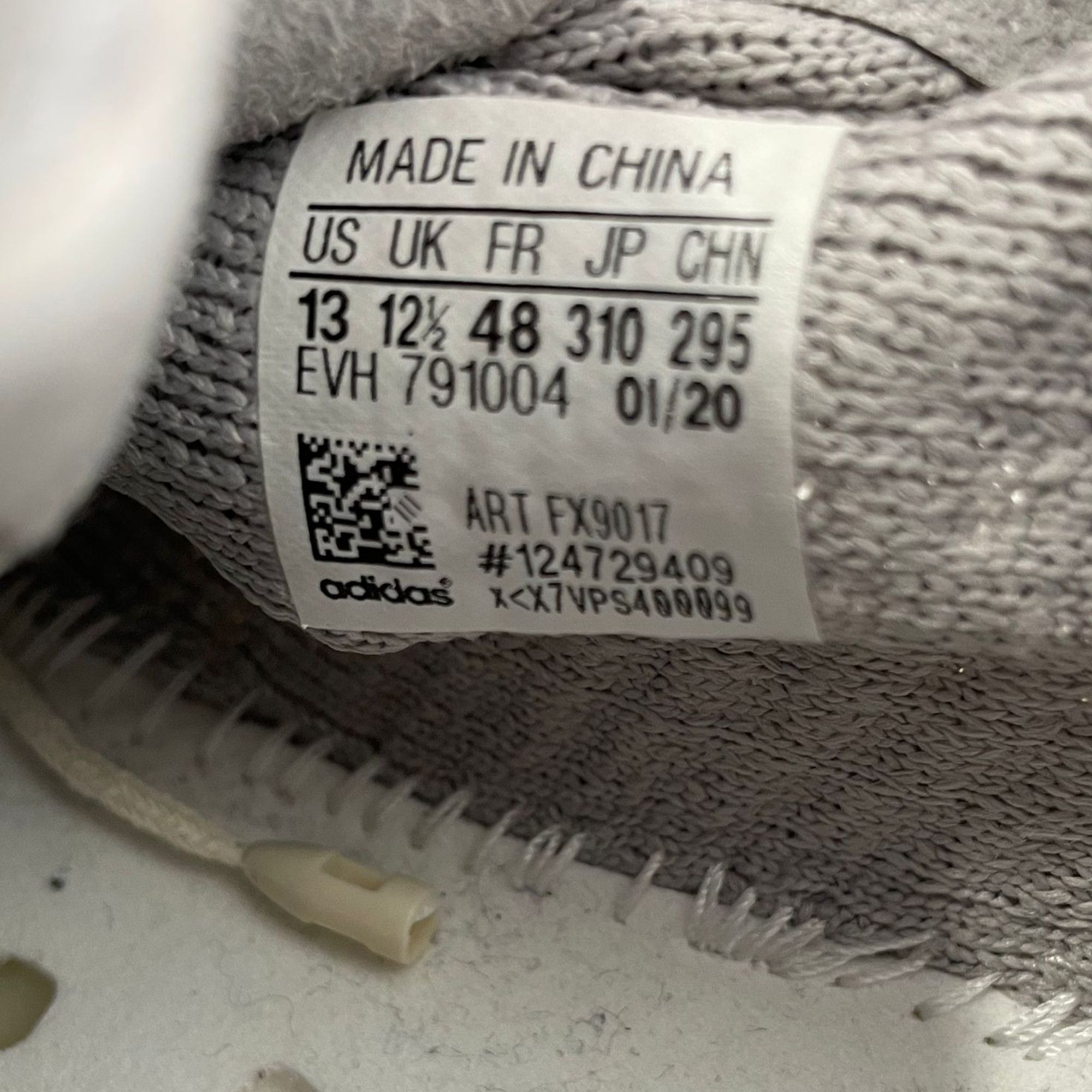 Yeezy Yeezy x Adidas Boost 350 V2 Tail Light Sneakers in Grey Poly Size US 12.5 / EU 45-46 - 9 Thumbnail