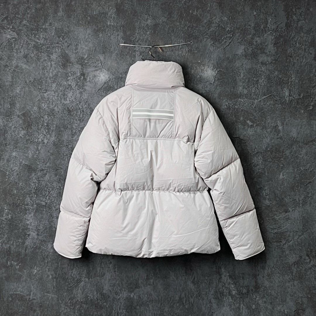 Canada Goose Canada Goose Down Gray Heavy Coat m Men Size US M / EU 48-50 / 2 - 2 Thumbnail