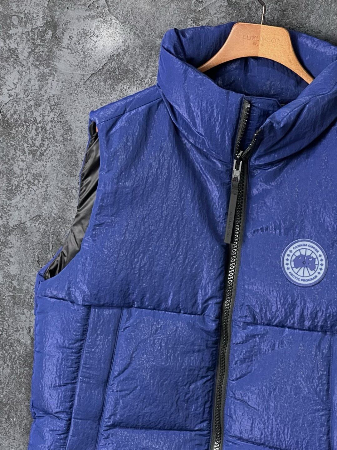 Canada Goose Canada Goose Down Blue Tank Top m Men Size US M / EU 48-50 / 2 - 5 Thumbnail