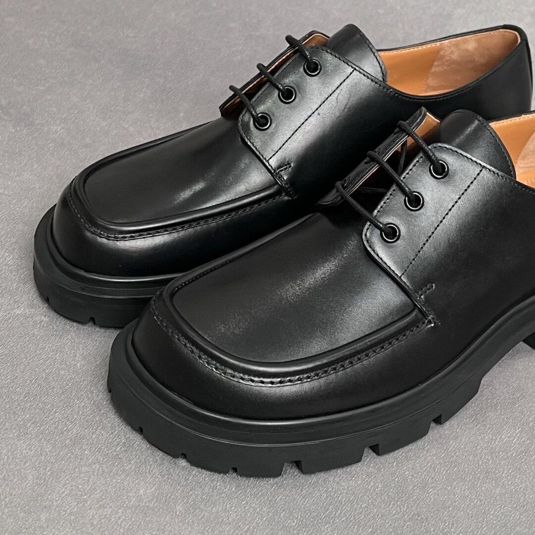 Maison Margiela Maison Margiela Leather Black Lowtop Sneakers 10 Men Size US 10 / EU 43 - 3 Thumbnail